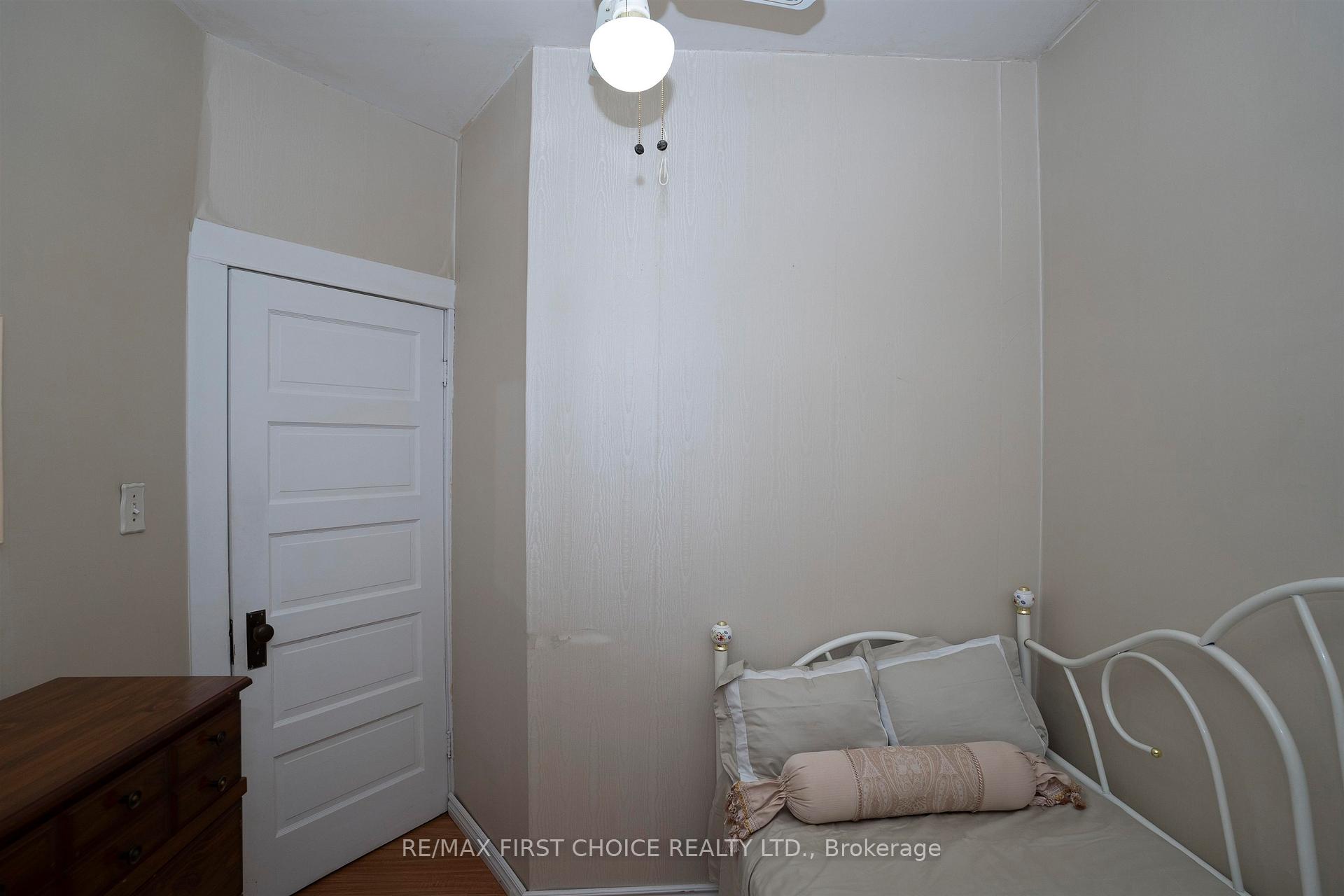 Photo 18 of 367 Markland St, Thunder Bay, Court / Cumberland — HOMEH
