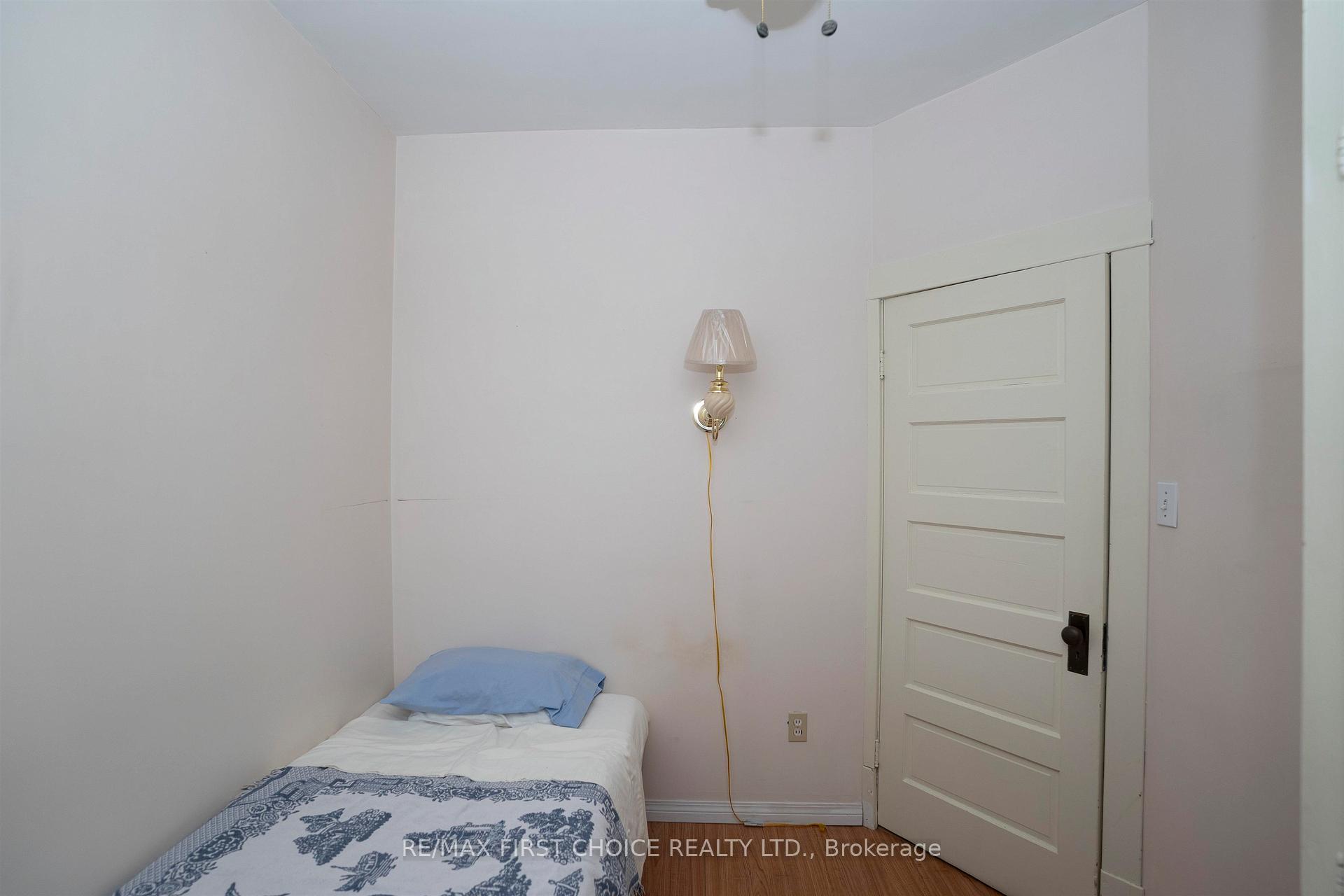 Photo 19 of 367 Markland St, Thunder Bay, Court / Cumberland — HOMEH