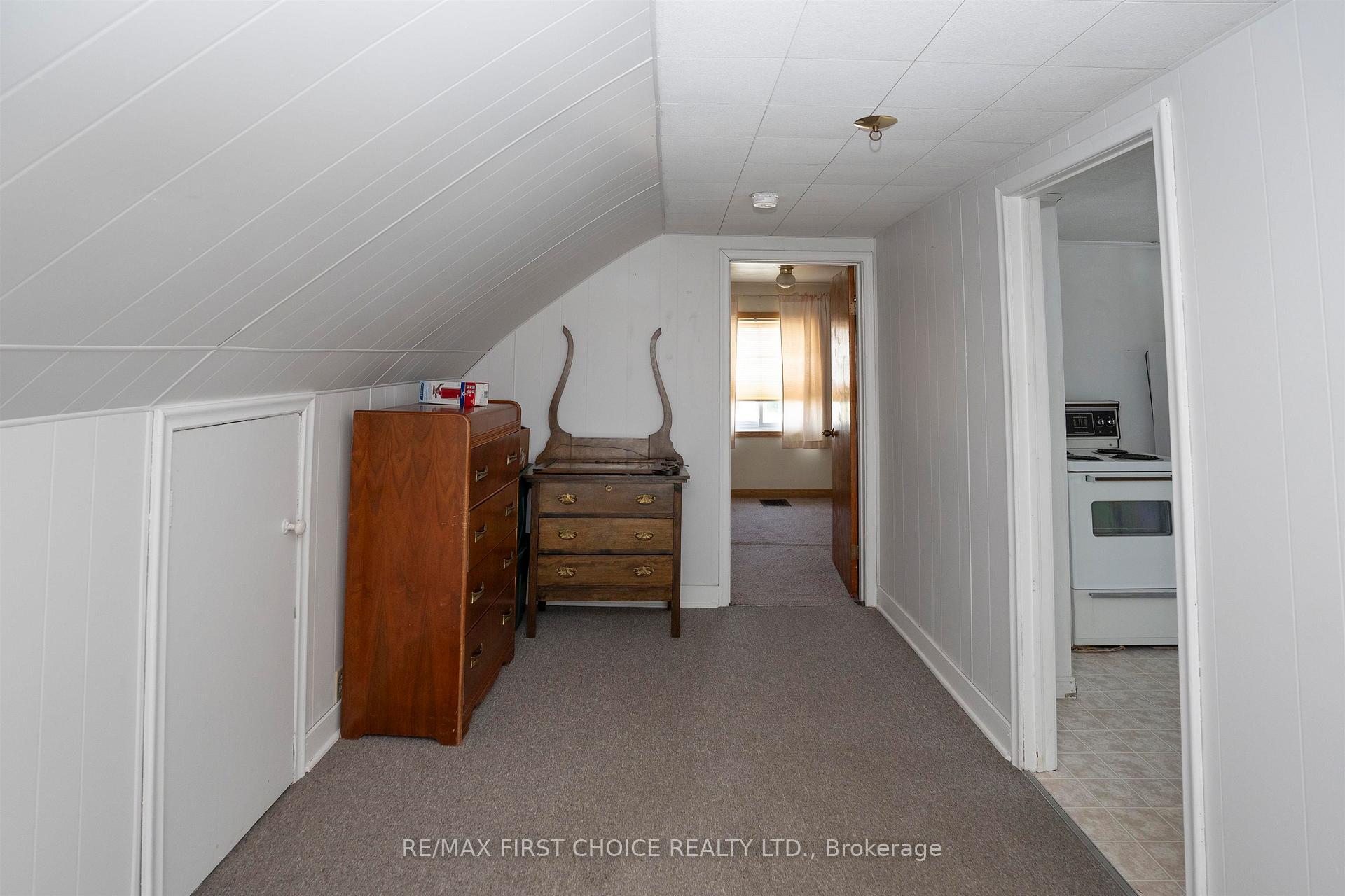 Photo 21 of 367 Markland St, Thunder Bay, Court / Cumberland — HOMEH