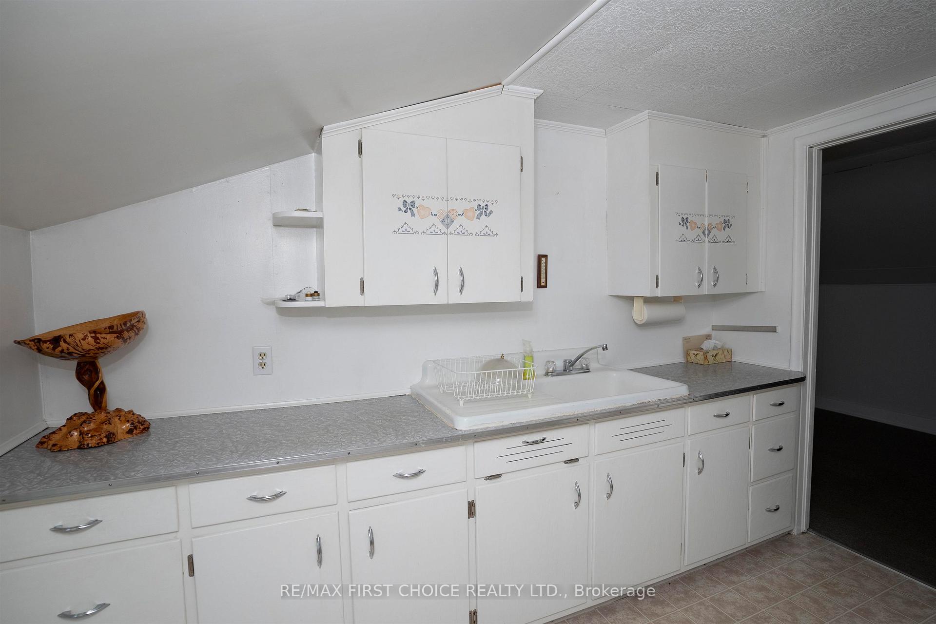 Photo 24 of 367 Markland St, Thunder Bay, Court / Cumberland — HOMEH