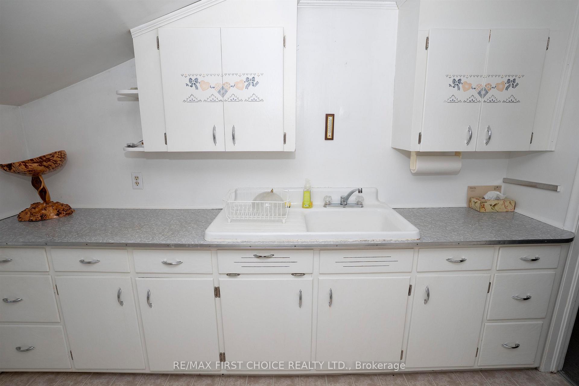 Photo 25 of 367 Markland St, Thunder Bay, Court / Cumberland — HOMEH