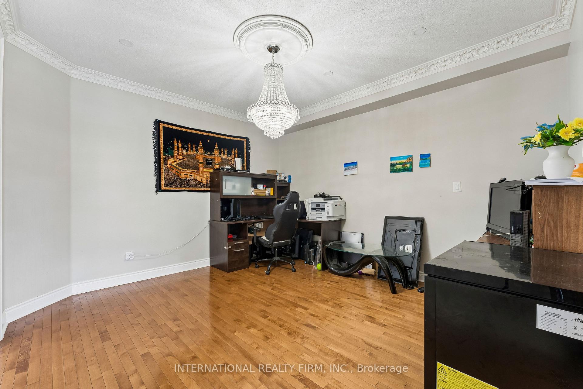Photo 15 of 8 Redwillow Road, Brampton, Bram East — HOMEH