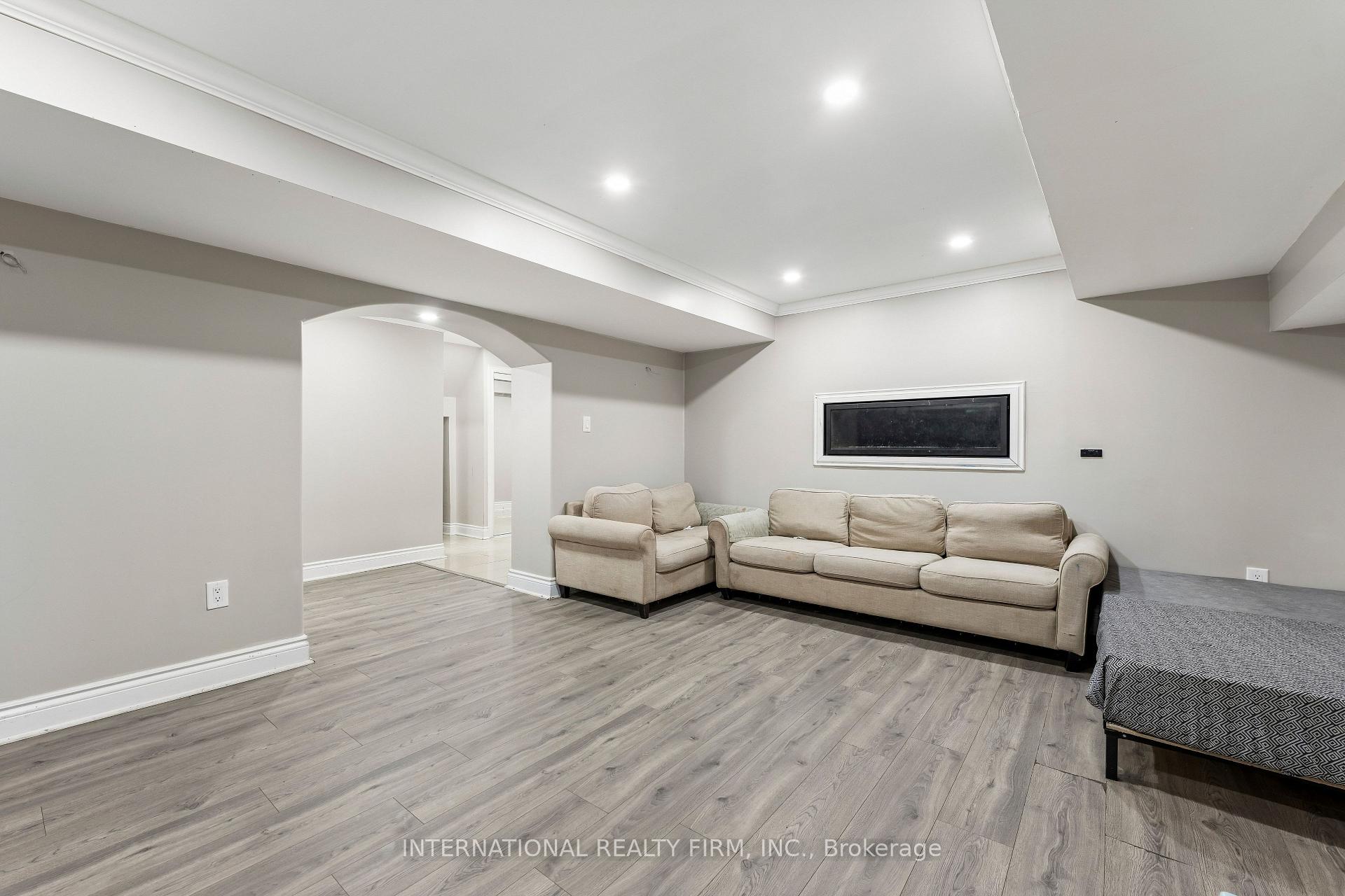 Photo 35 of 8 Redwillow Road, Brampton, Bram East — HOMEH