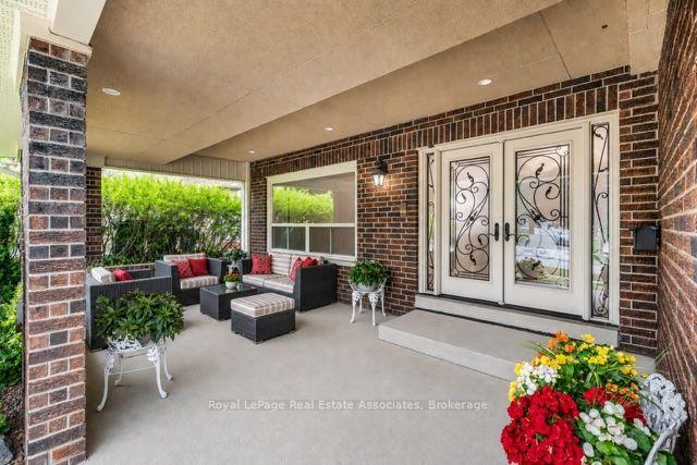 Photo 1 of 2529 Claymore Crescent, Mississauga, Erindale — HOMEH