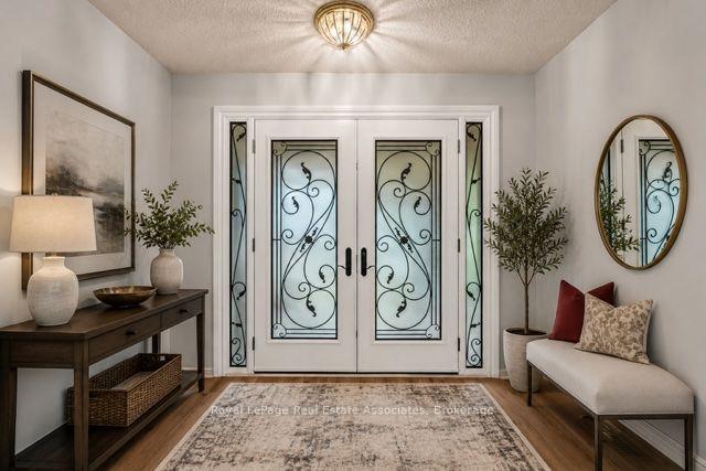 Photo 6 of 2529 Claymore Crescent, Mississauga, Erindale — HOMEH