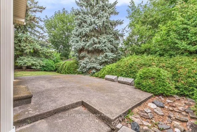 Photo 64 of 2529 Claymore Crescent, Mississauga, Erindale — HOMEH