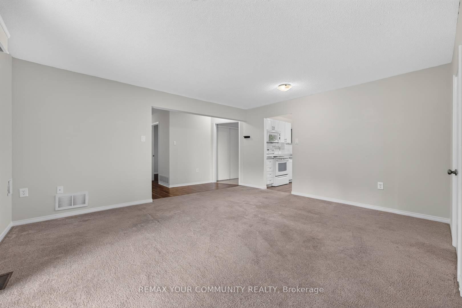 Photo 8 of Unit 50, 119 D'Ambrosio Drive, Barrie, Painswick South — HOMEH