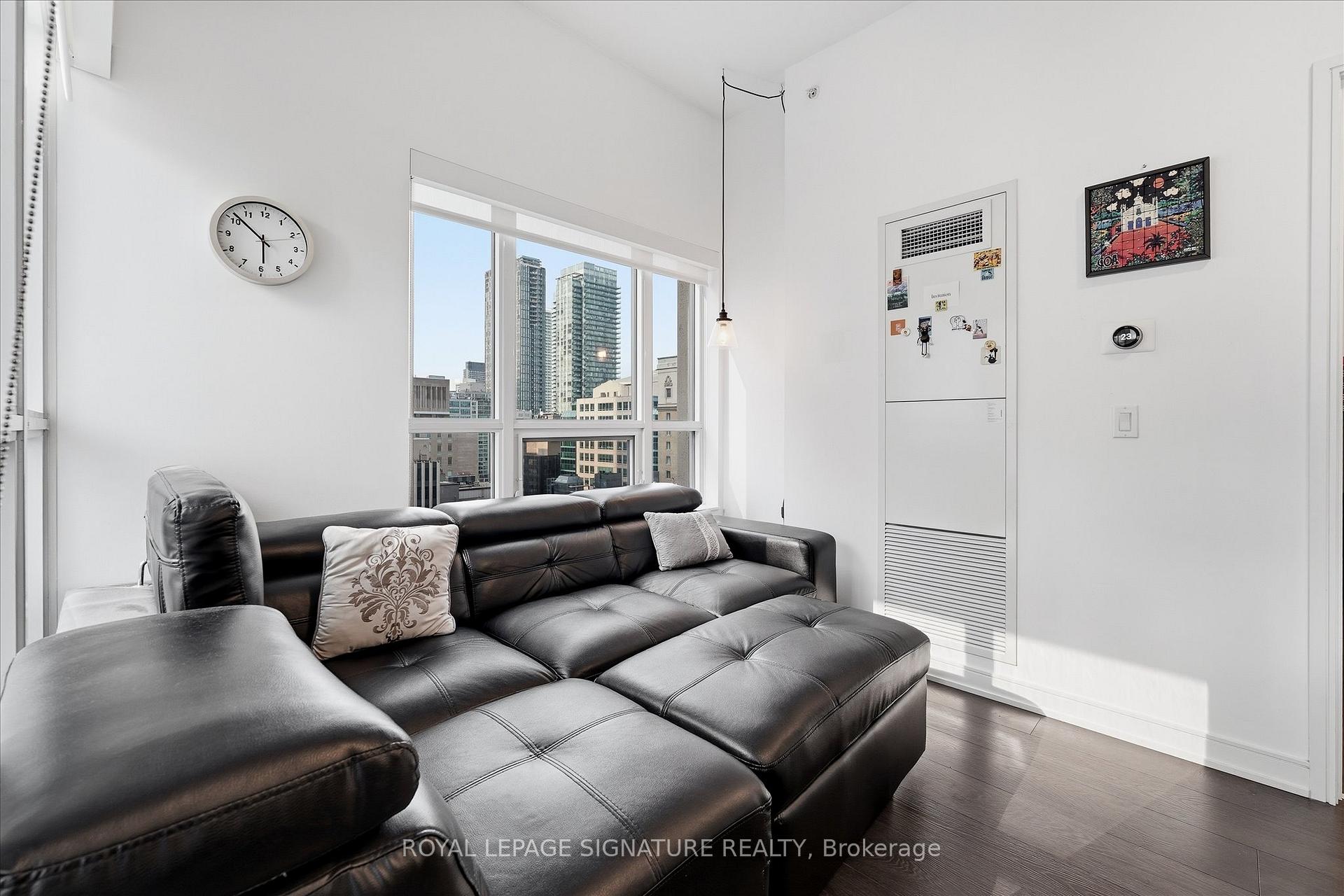Photo 6 of Unit 1503, 88 Scott Street, Toronto, Church-Yonge Corridor — HOMEH