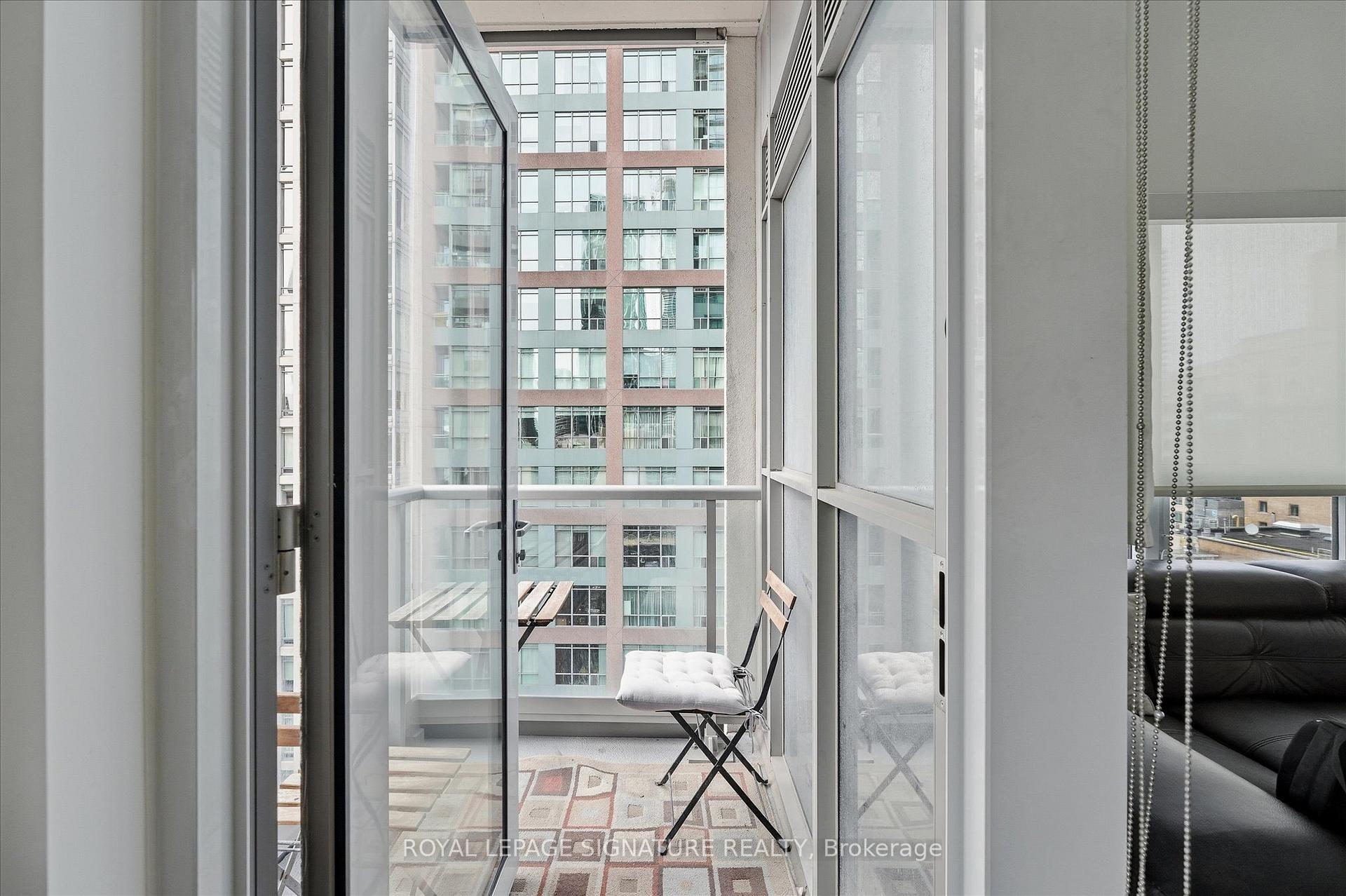 Photo 10 of Unit 1503, 88 Scott Street, Toronto, Church-Yonge Corridor — HOMEH