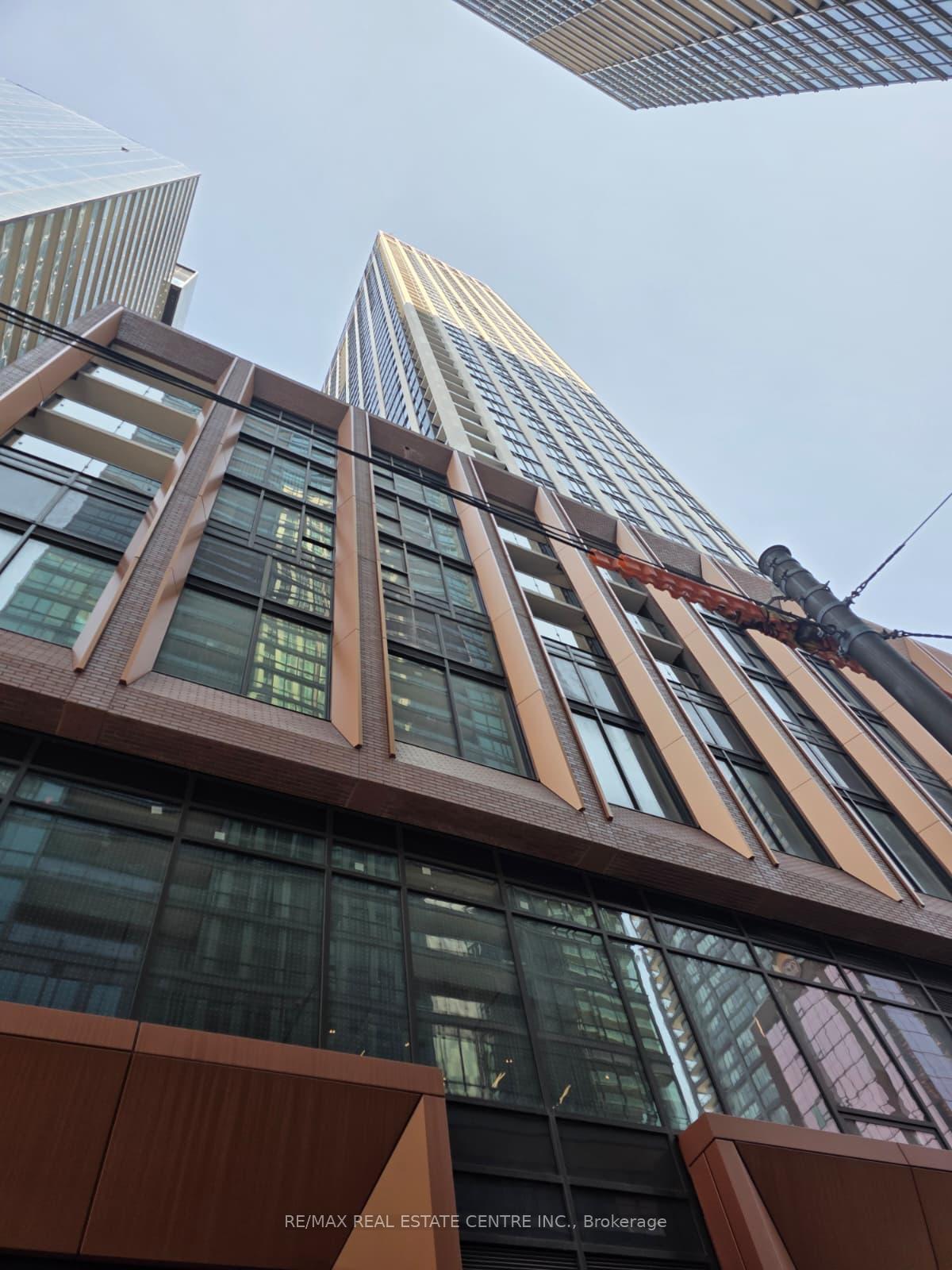Photo 1 of Unit 1201, 400 King Street W, Toronto, Waterfront Communities — HOMEH