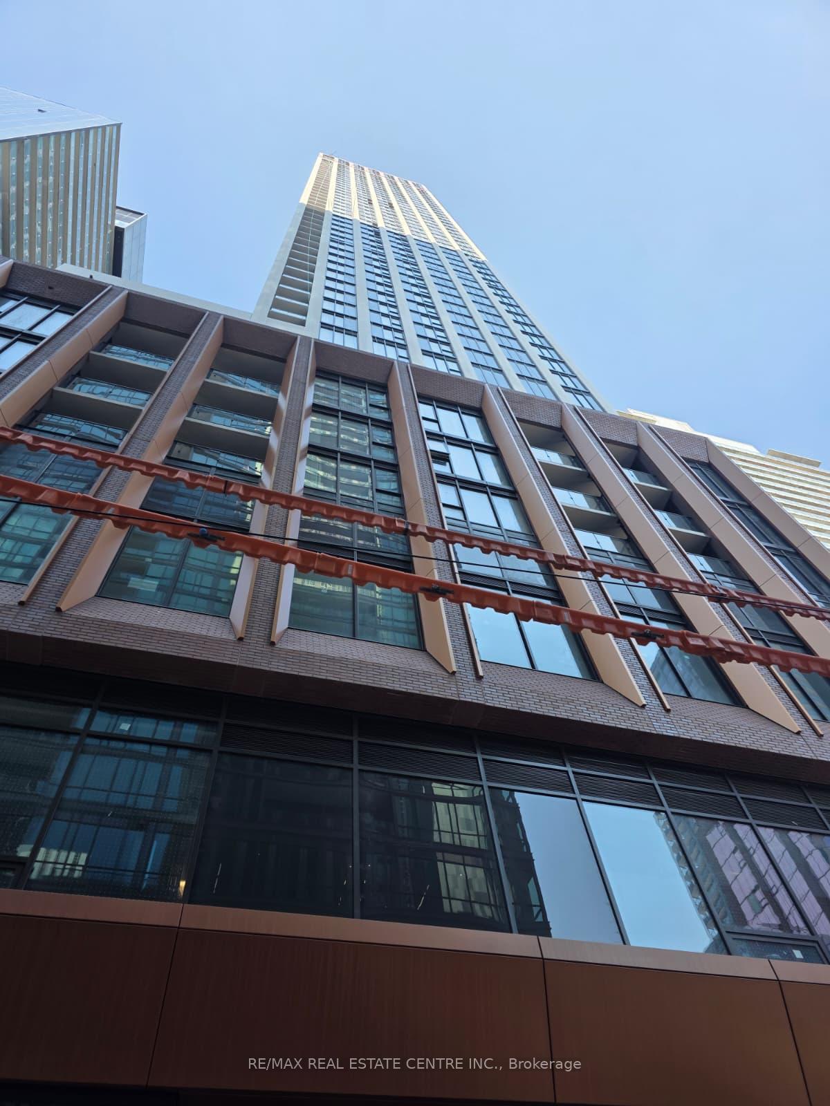 Photo 3 of Unit 1201, 400 King Street W, Toronto, Waterfront Communities — HOMEH