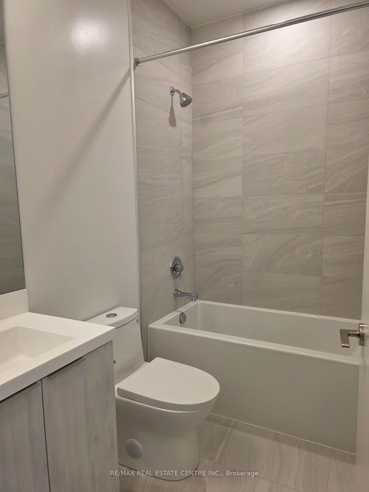 Photo 9 of Unit 1201, 400 King Street W, Toronto, Waterfront Communities — HOMEH