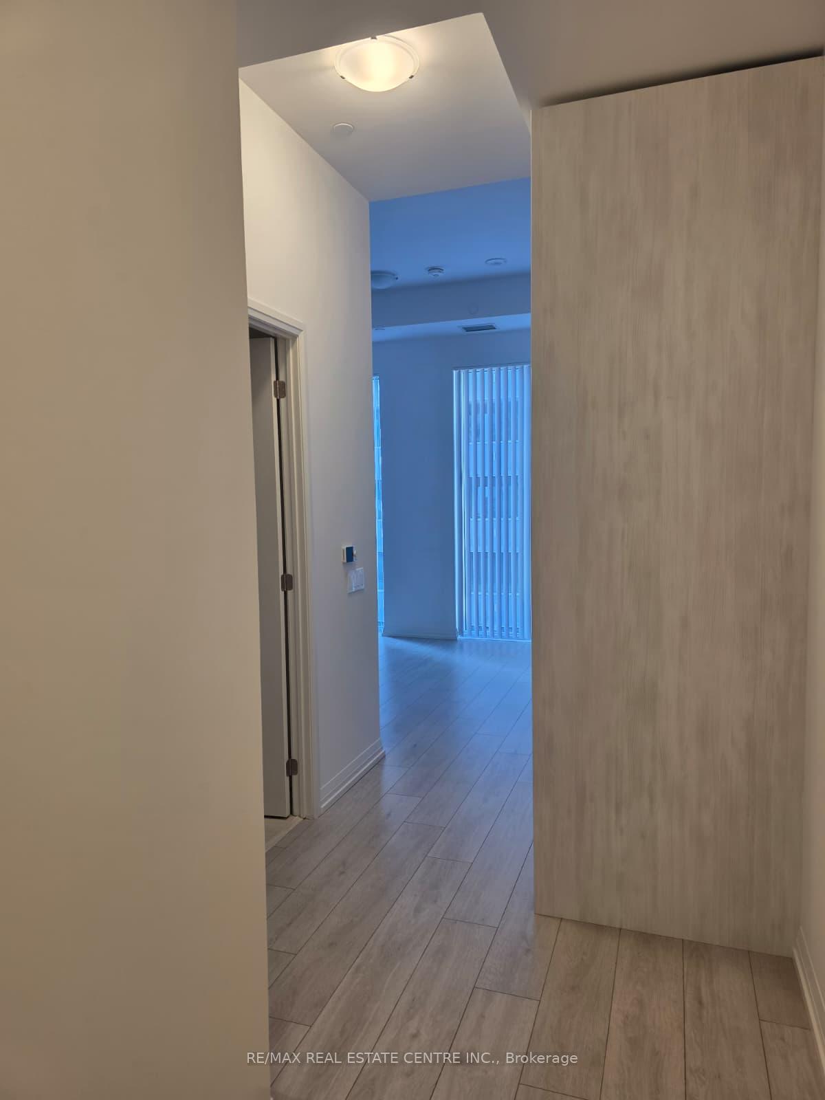 Photo 11 of Unit 1201, 400 King Street W, Toronto, Waterfront Communities — HOMEH
