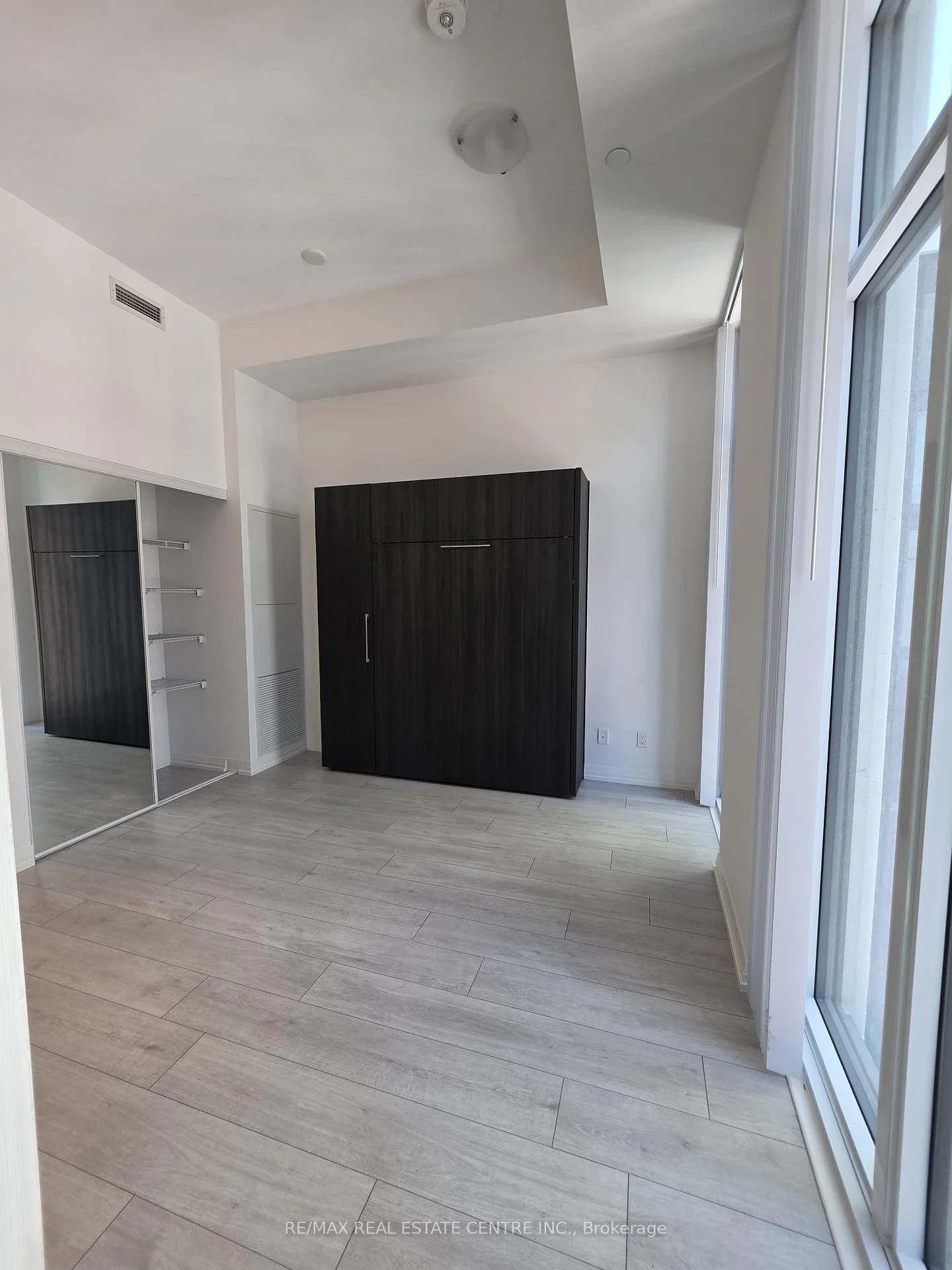Photo 10 of Unit 1201, 400 King Street W, Toronto, Waterfront Communities — HOMEH