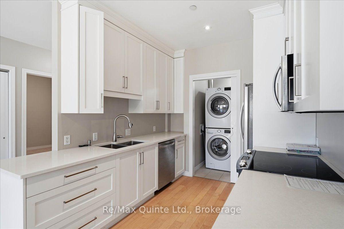 Photo 3 of Unit 2, 199 Front Street, Belleville, Belleville Ward — HOMEH