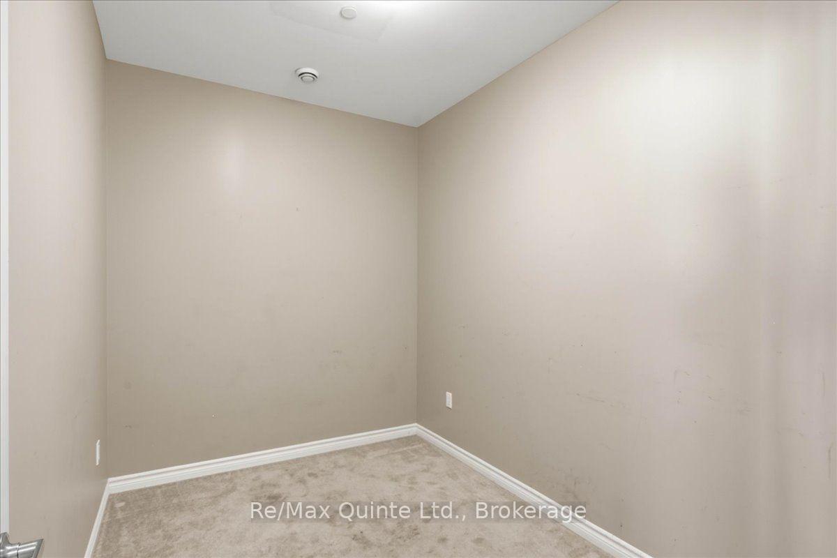 Photo 8 of Unit 2, 199 Front Street, Belleville, Belleville Ward — HOMEH