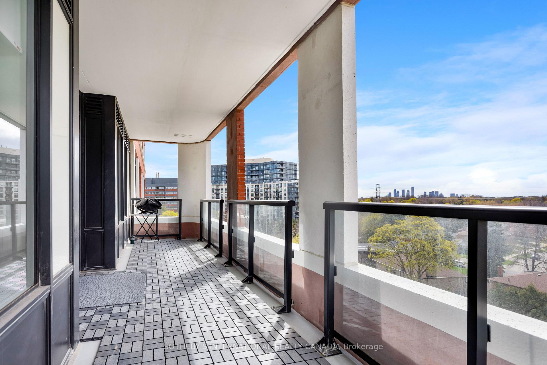 Photo 12 of Unit 609, 259 The Kingsway, Etobicoke, Kingsway South — HOMEH