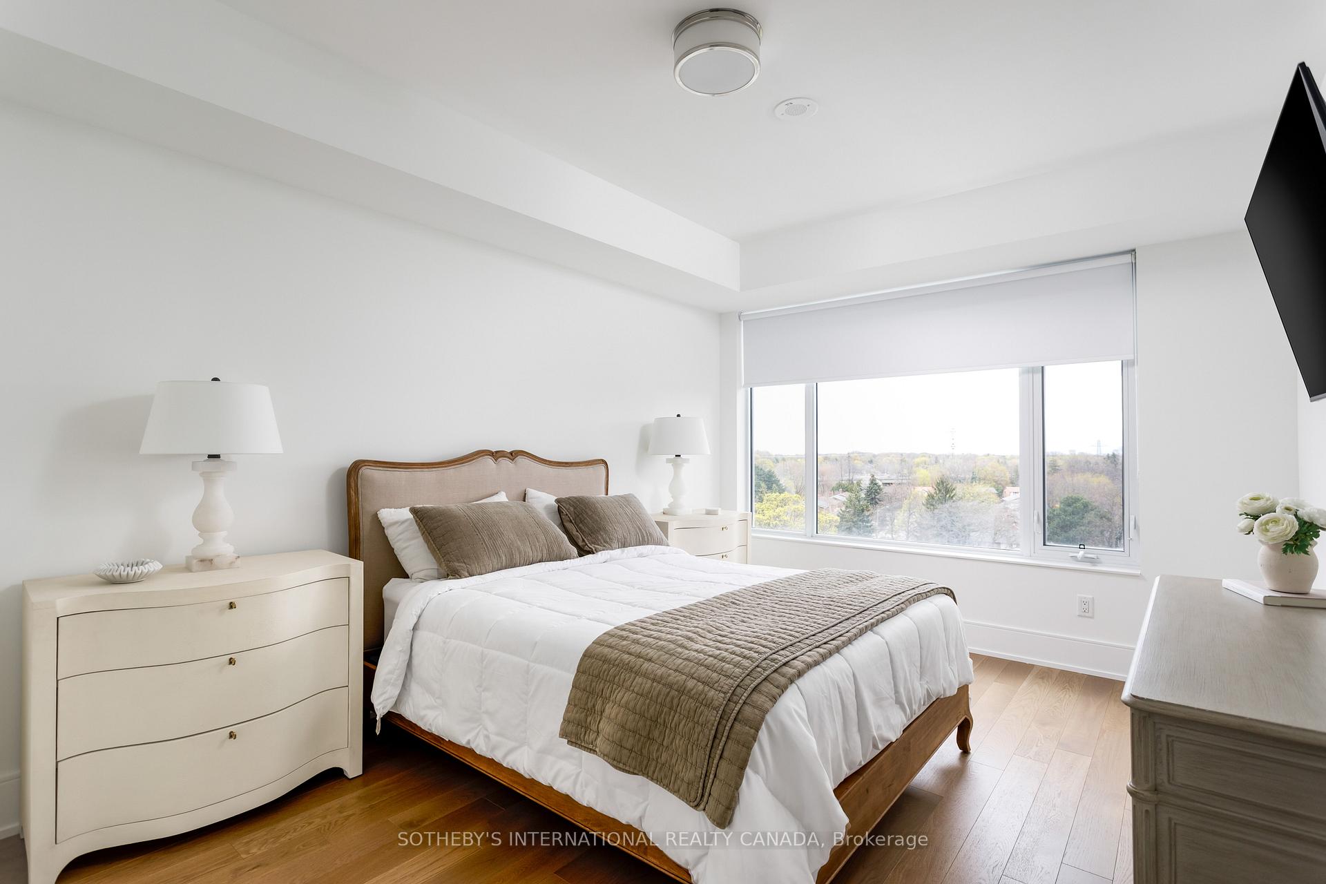 Photo 17 of Unit 609, 259 The Kingsway, Etobicoke, Kingsway South — HOMEH