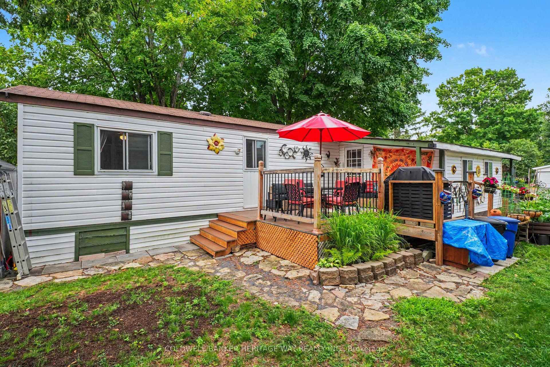 Photo 26 of 11 Oakwood Street, Beckwith, Beckwith Twp — HOMEH