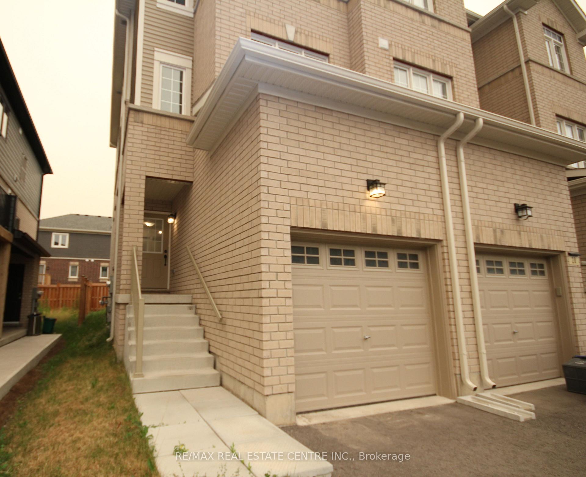 Photo 4 of 30 Wagon Lane, Barrie, Rural Barrie Southeast — HOMEH
