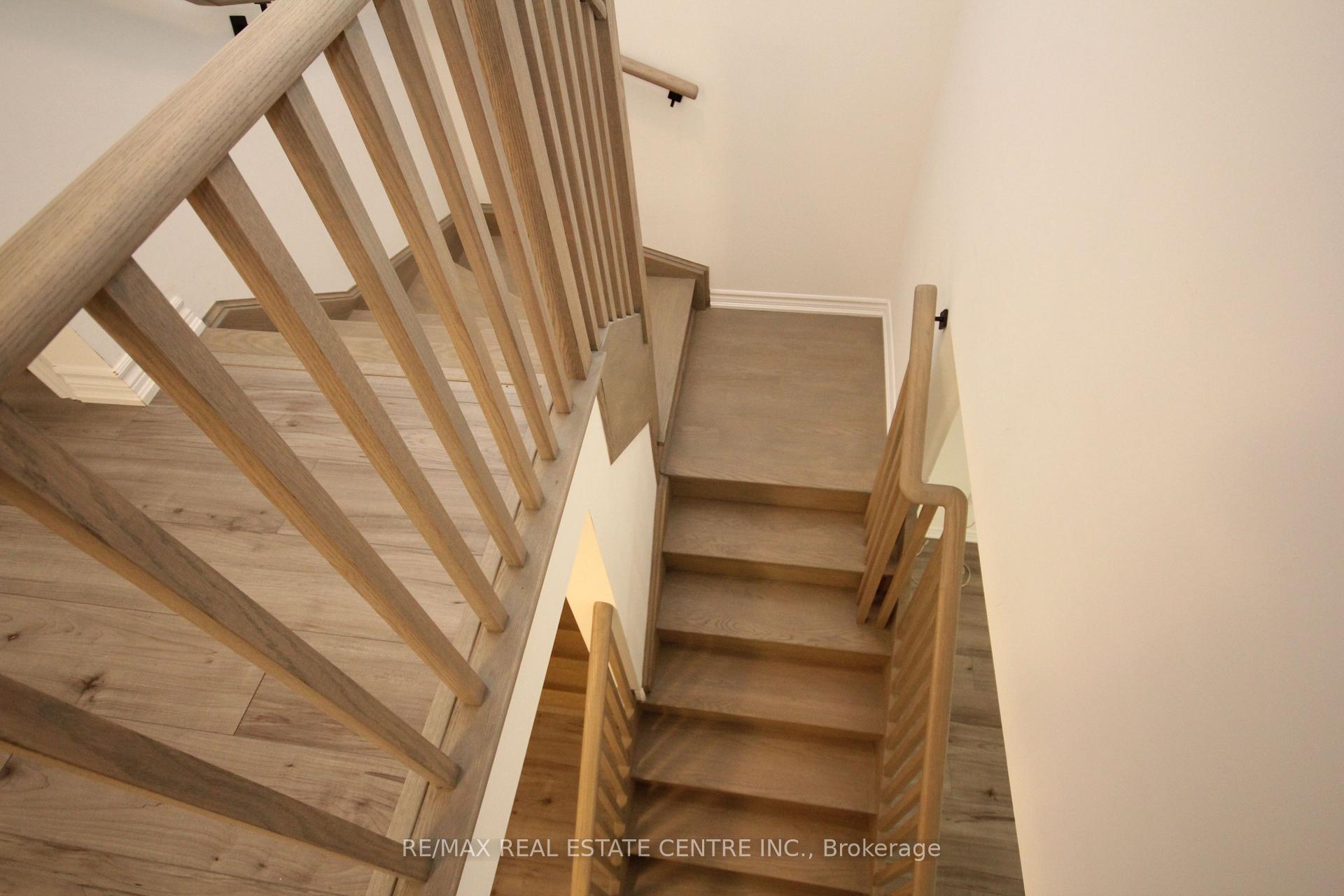 Photo 26 of 30 Wagon Lane, Barrie, Rural Barrie Southeast — HOMEH