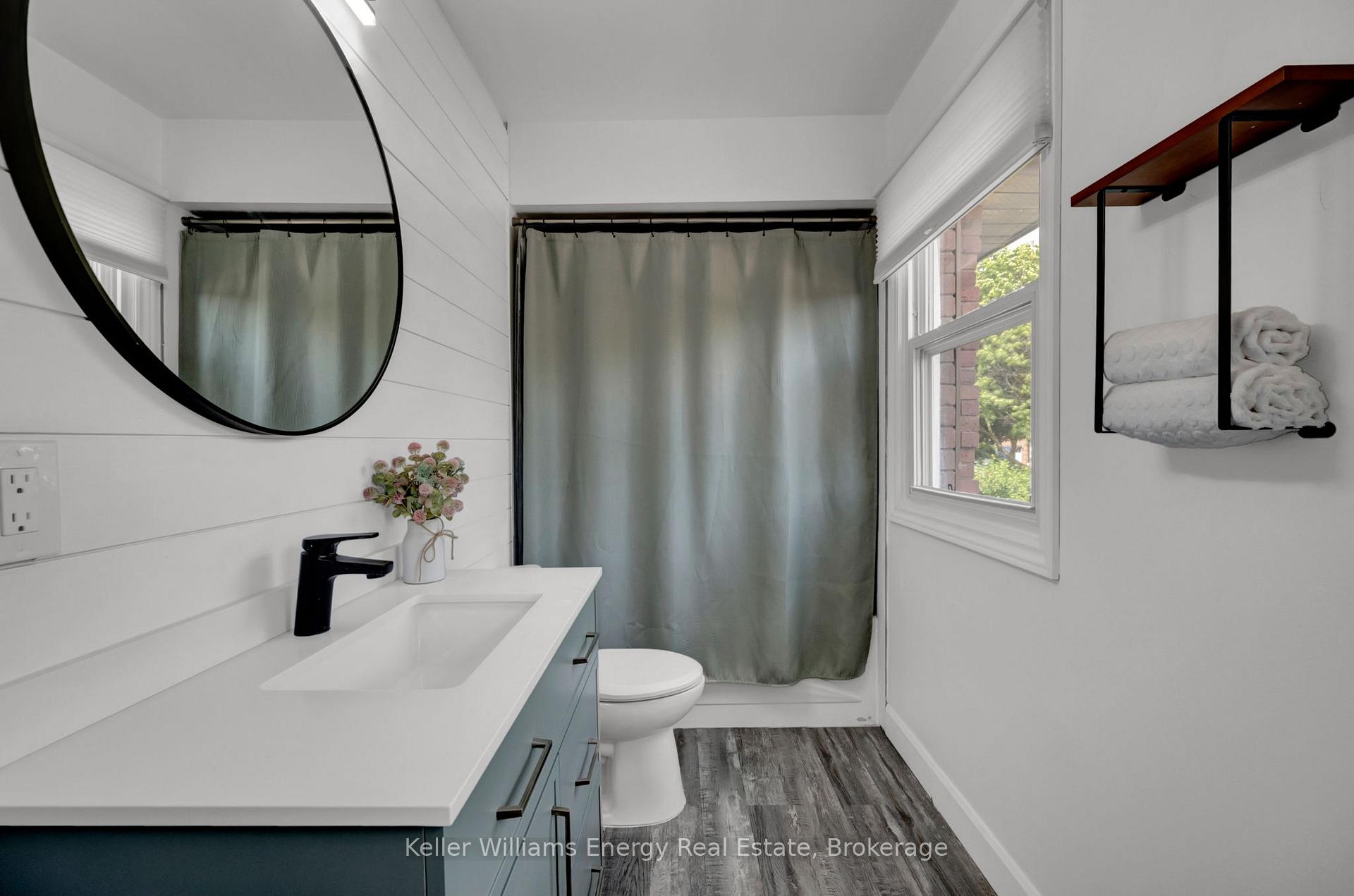 Photo 22 of 25 Fieldview Crescent, Whitby, Blue Grass Meadows — HOMEH