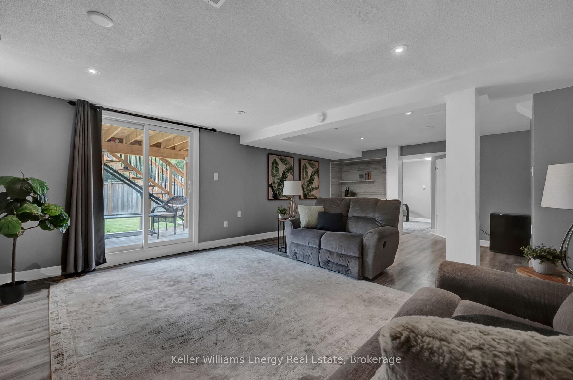 Photo 27 of 25 Fieldview Crescent, Whitby, Blue Grass Meadows — HOMEH