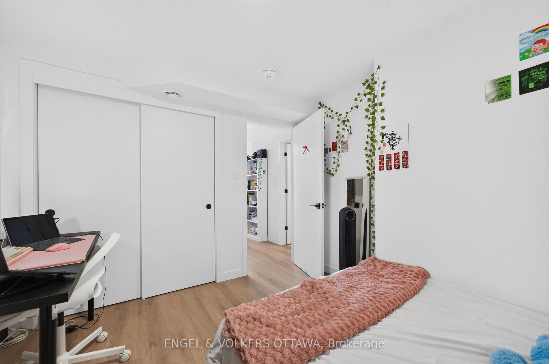 Photo 16 of Unit D, 117 Carruthers Avenue, Ottawa, Mechanicsville — HOMEH