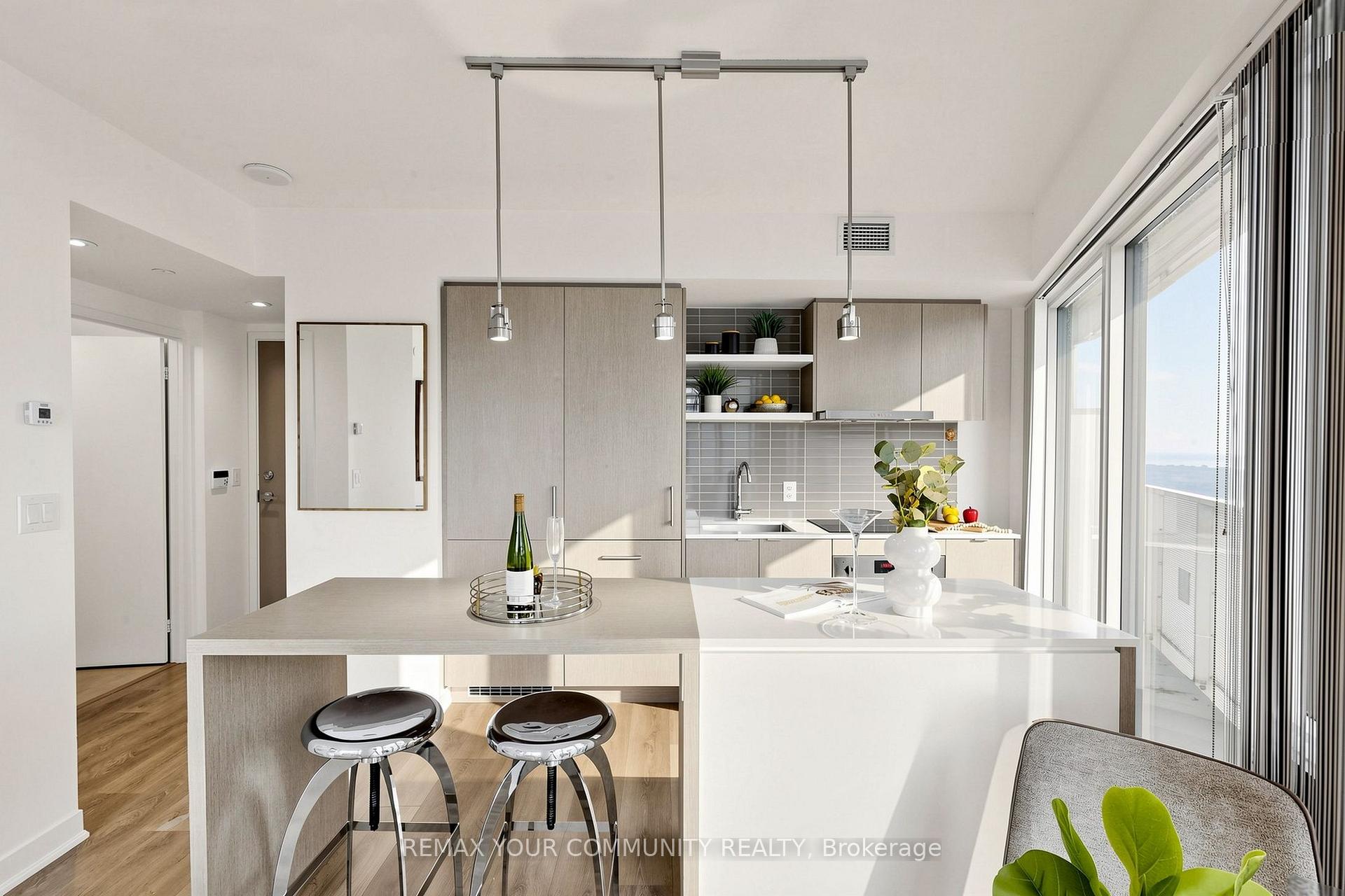 Photo 2 of Unit 3702, 88 Harbour Street, Toronto, Waterfront Communities — HOMEH