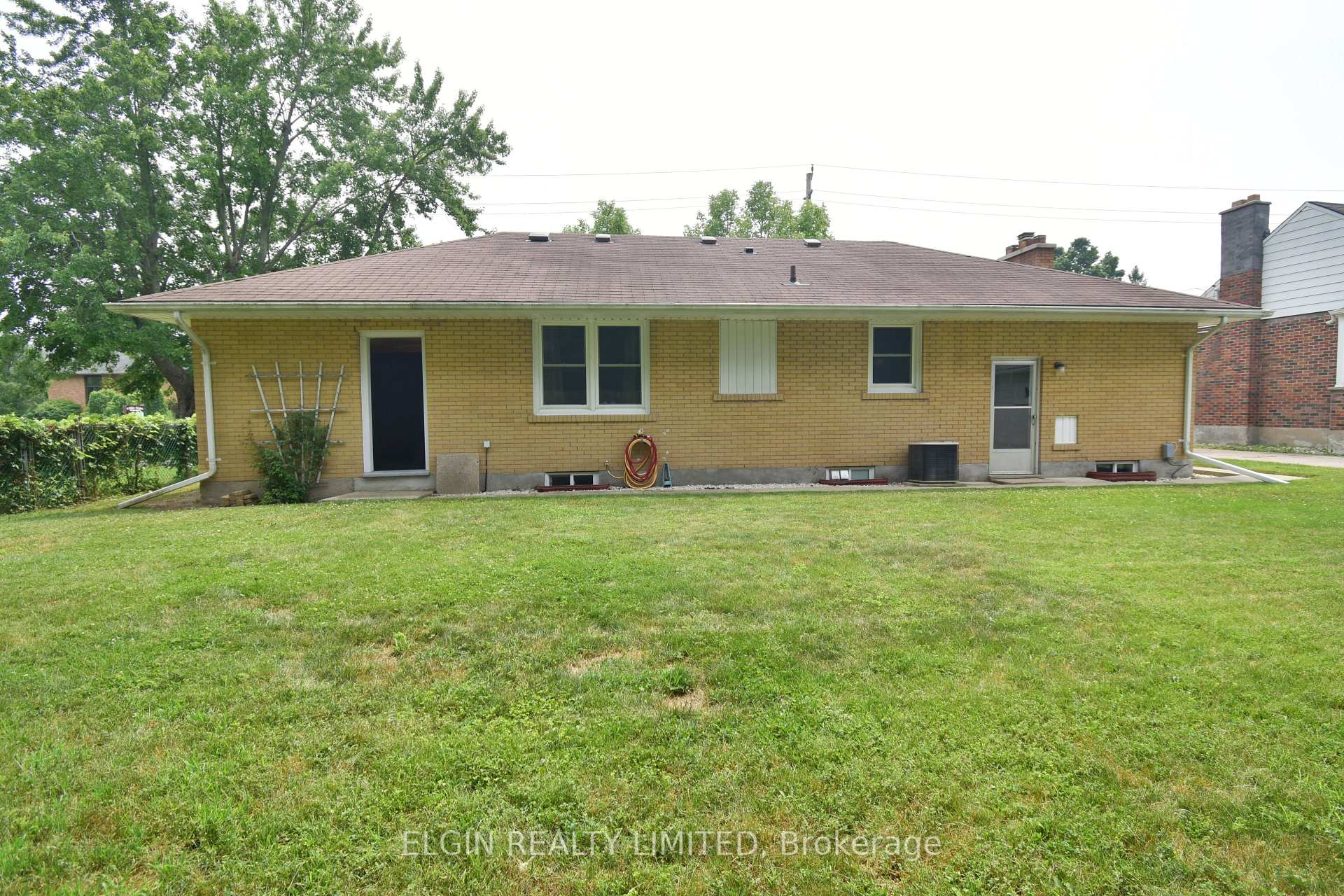 Photo 28 of 174 Elm Street, St. Thomas — HOMEH