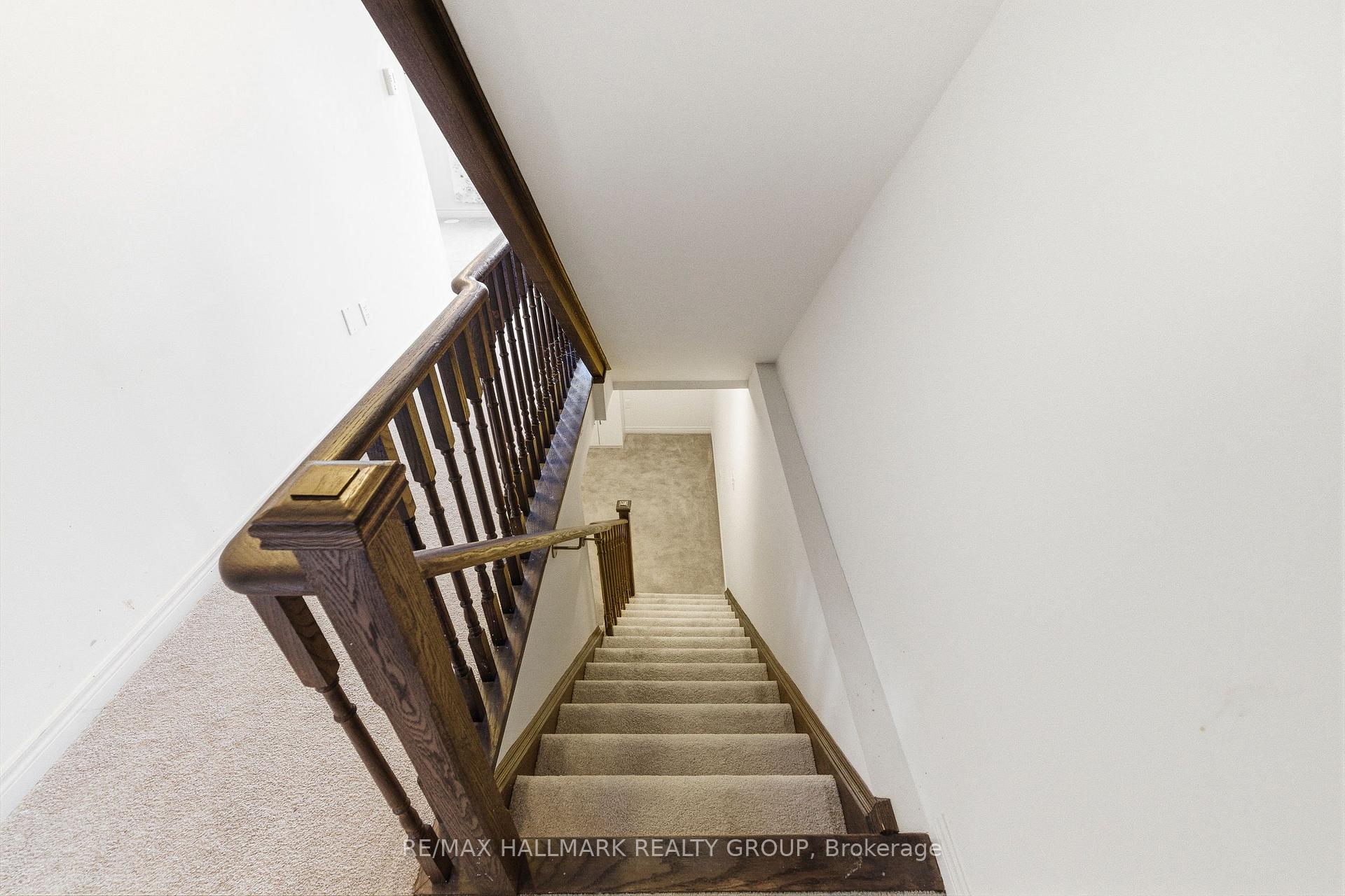 Photo 27 of 2464 Bromus Path, Oshawa, Windfields — HOMEH
