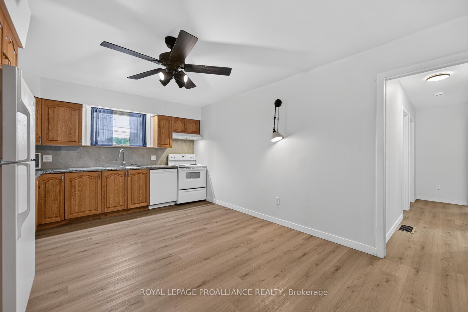 Photo 7 of 415 Railway Avenue, Prescott, Prescott — HOMEH