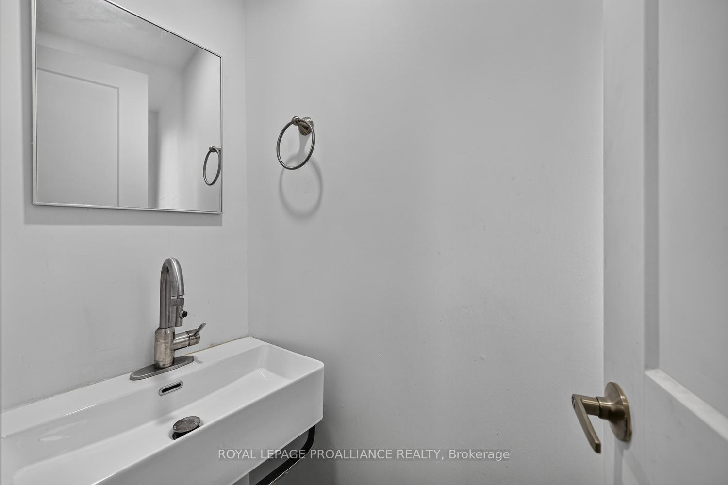 Photo 21 of 415 Railway Avenue, Prescott, Prescott — HOMEH