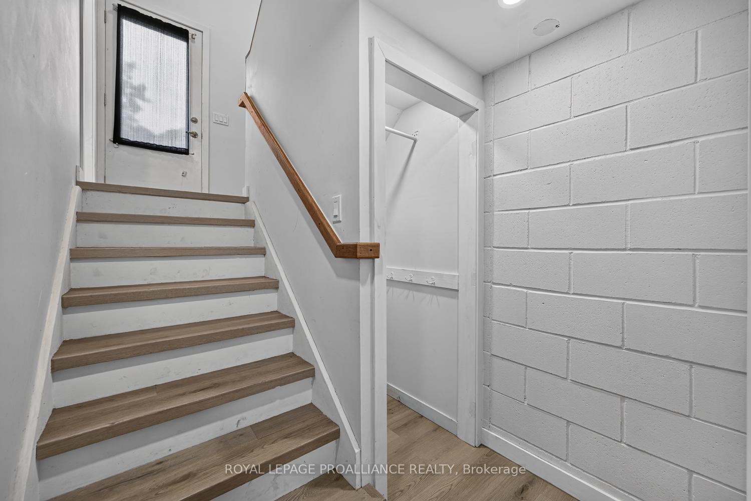 Photo 23 of 415 Railway Avenue, Prescott, Prescott — HOMEH