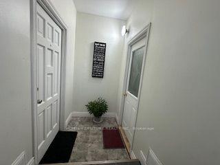 Front of Unit 201 & 202, 174 Ritson Road S