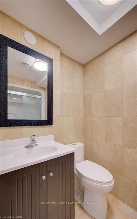 Photo 33 of 8 Pamela Place, Guelph, Willow West/Sugarbush/West Acres — HOMEH