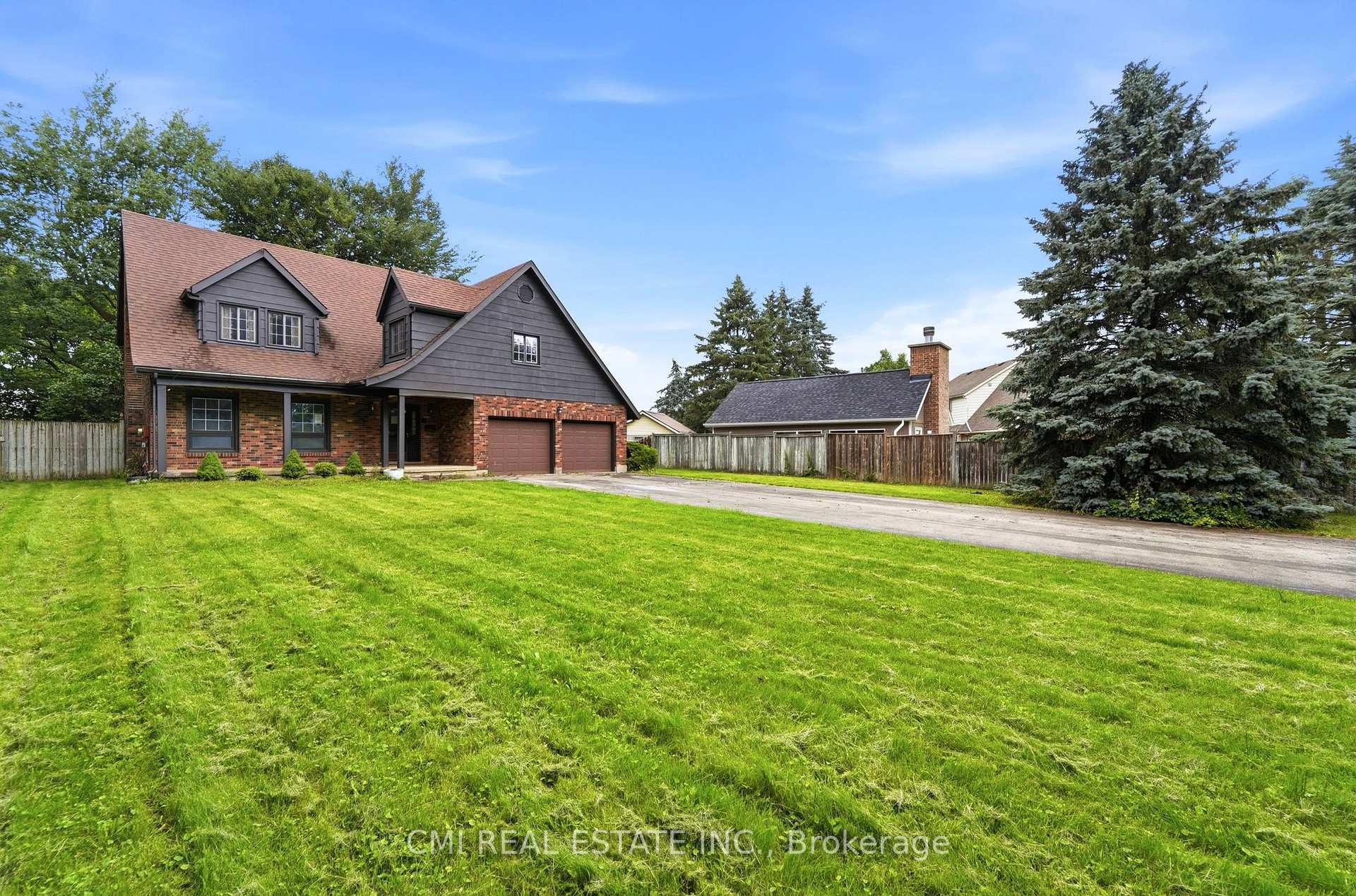 Photo 4 of 6 John Place, Waterloo — HOMEH