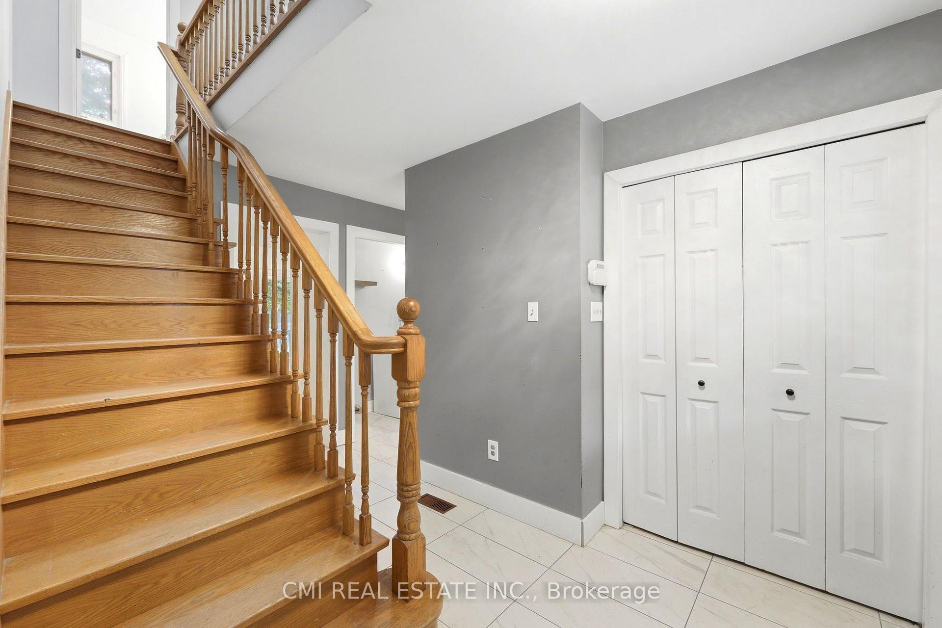 Photo 5 of 6 John Place, Waterloo — HOMEH