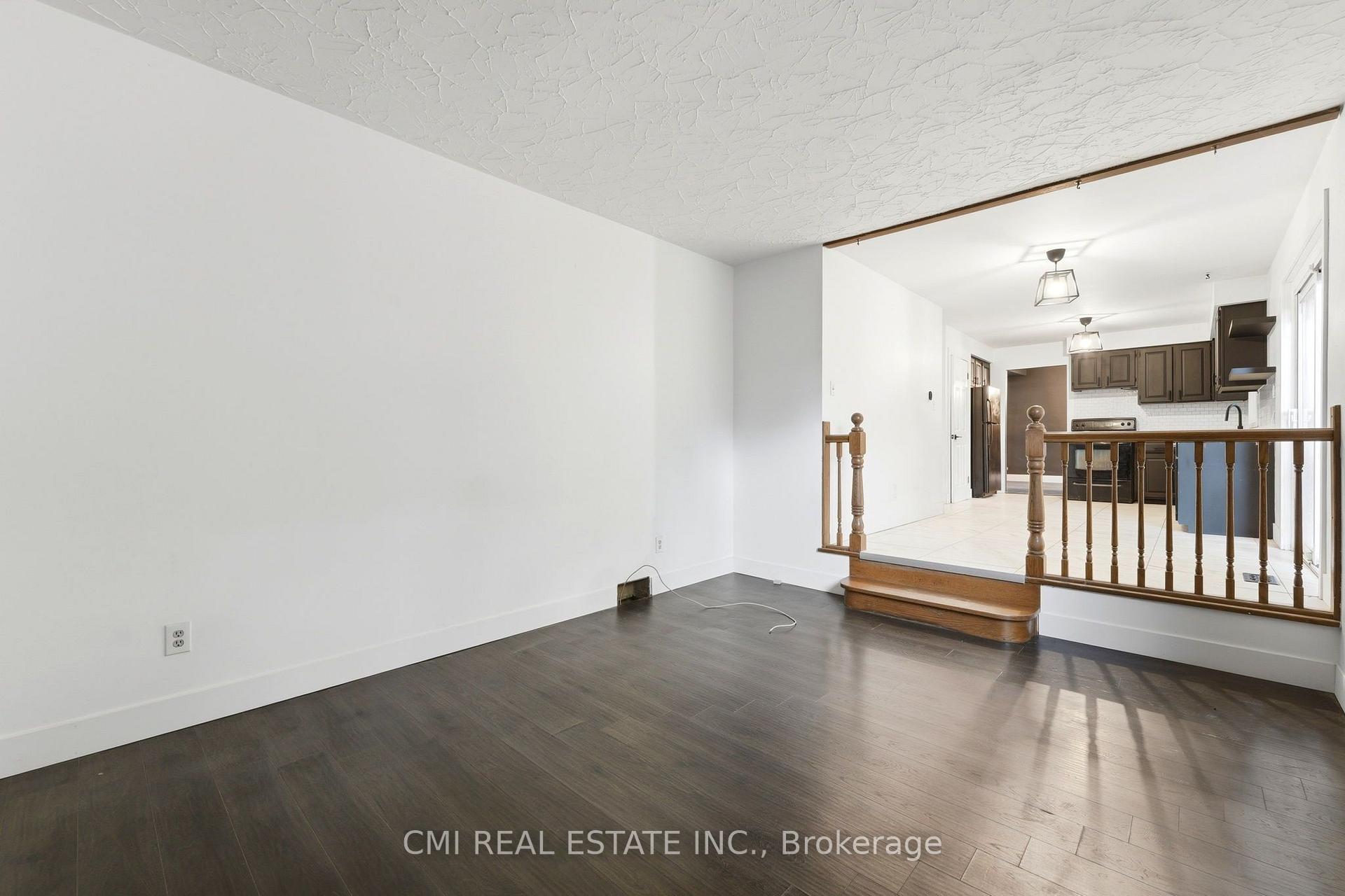Photo 19 of 6 John Place, Waterloo — HOMEH