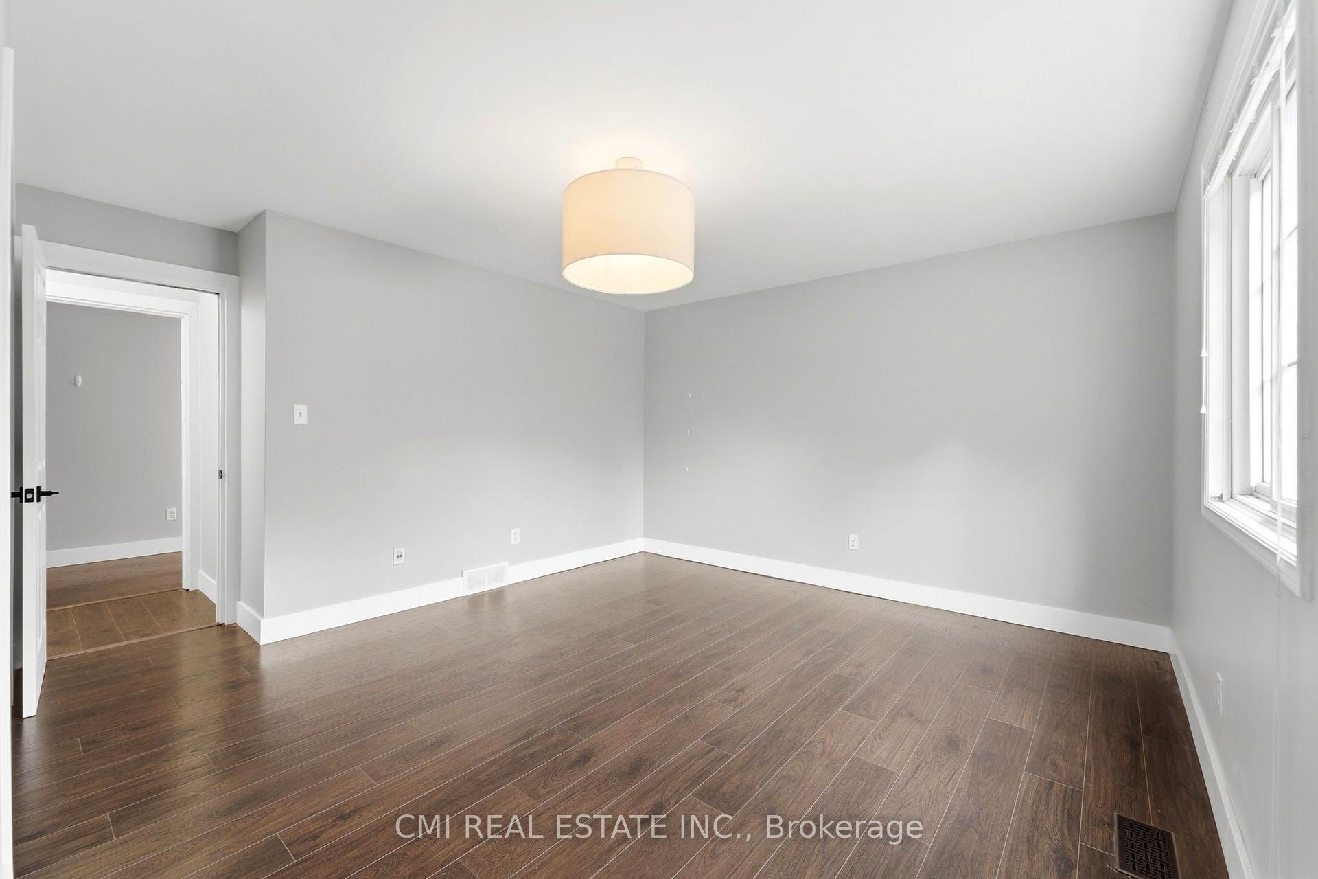 Photo 26 of 6 John Place, Waterloo — HOMEH