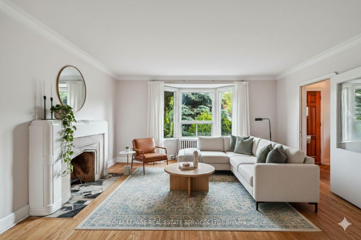 Photo 4 of 326 Lawrence Avenue W, Toronto, Bedford Park-Nortown — HOMEH