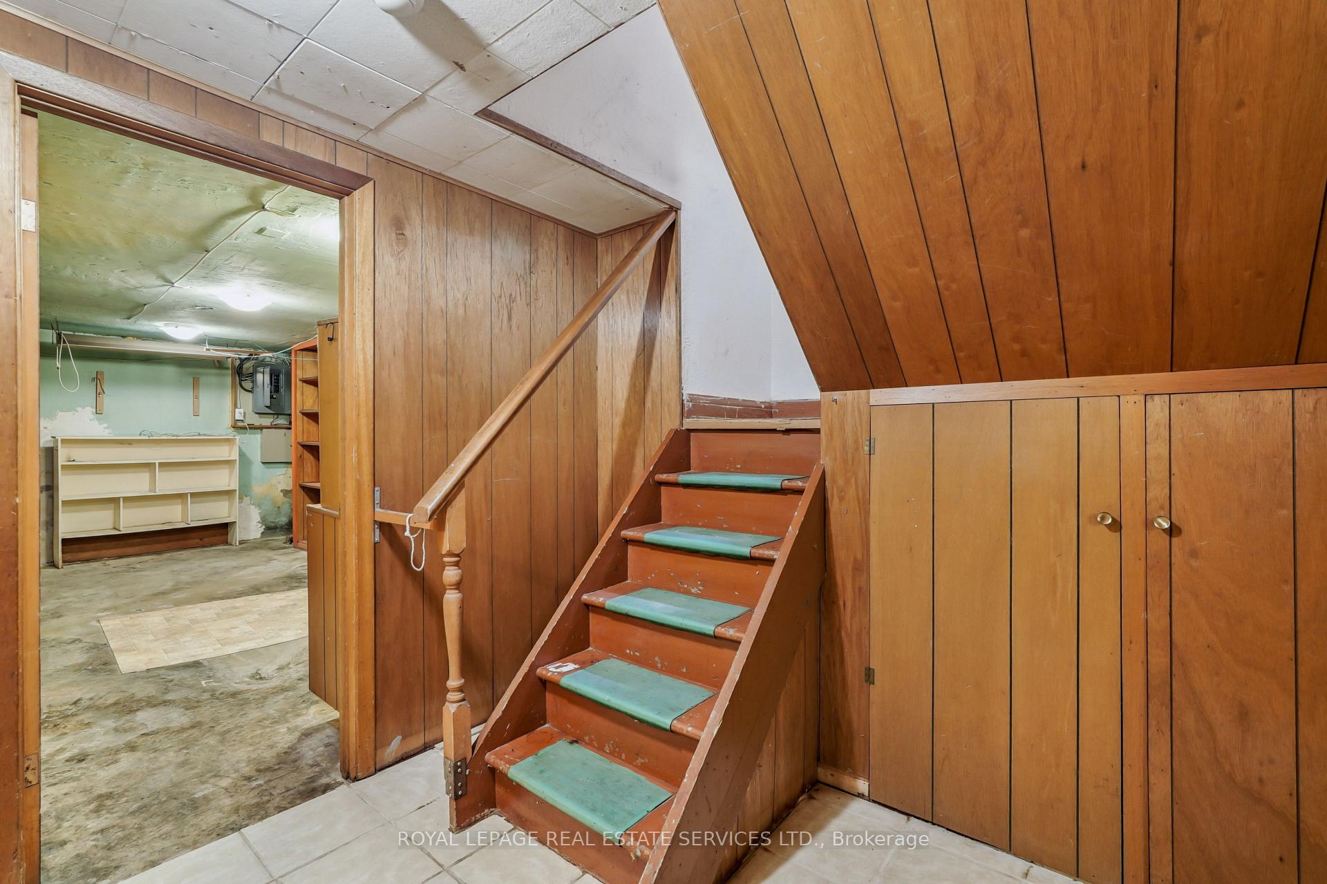 Photo 17 of 326 Lawrence Avenue W, Toronto, Bedford Park-Nortown — HOMEH
