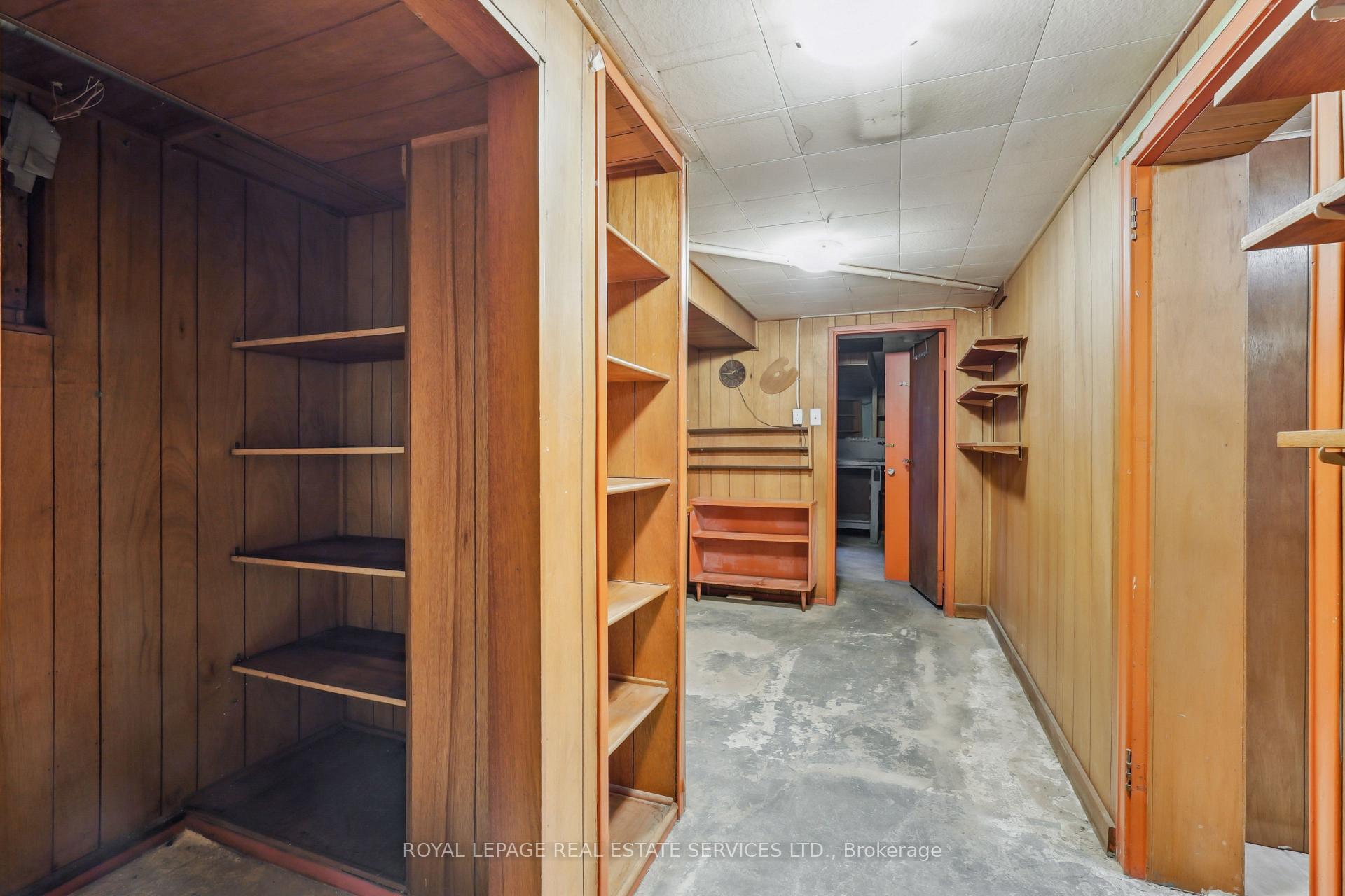 Photo 20 of 326 Lawrence Avenue W, Toronto, Bedford Park-Nortown — HOMEH