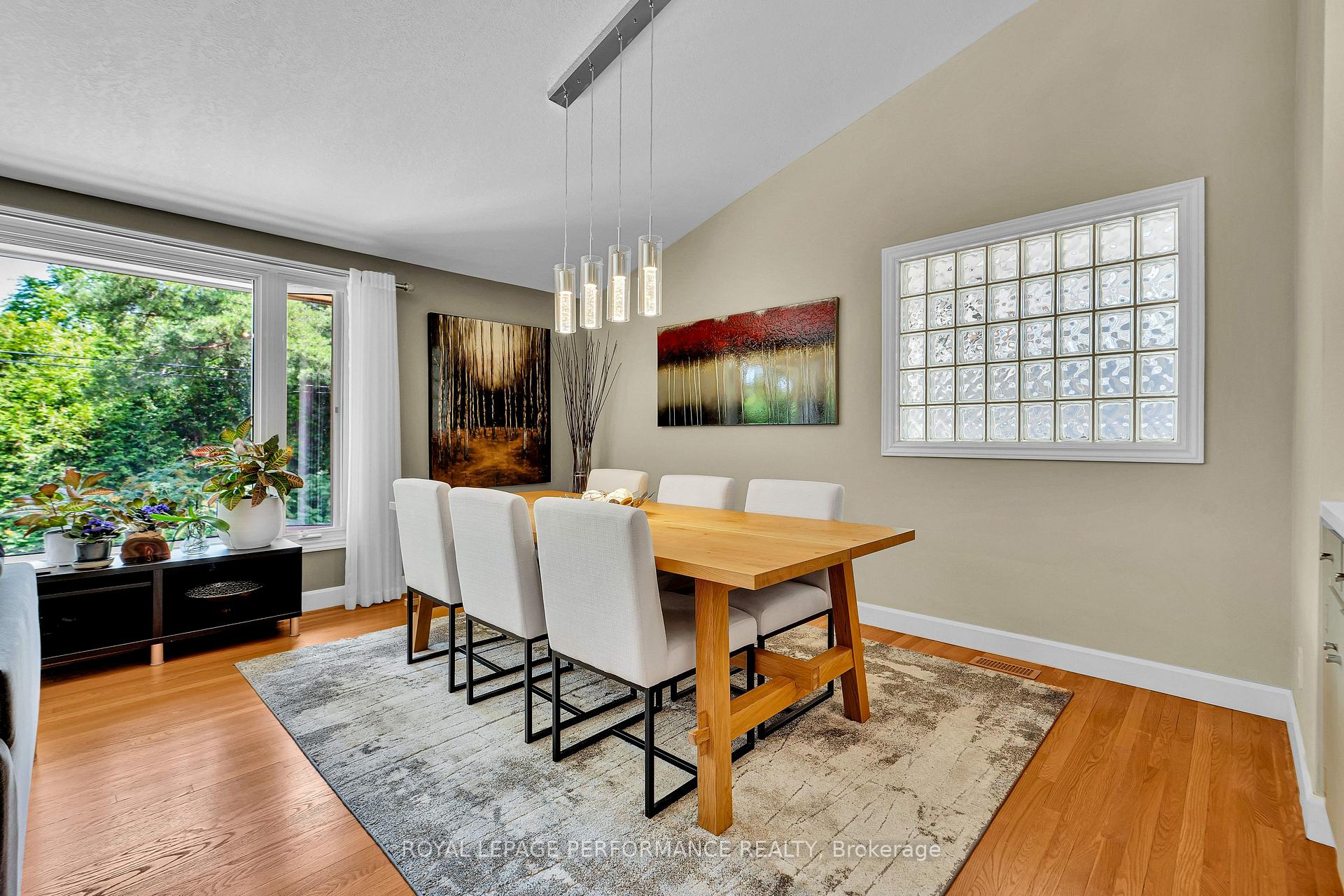 Photo 11 of 2321 Hillary Avenue, Ottawa, Alta Vista — HOMEH