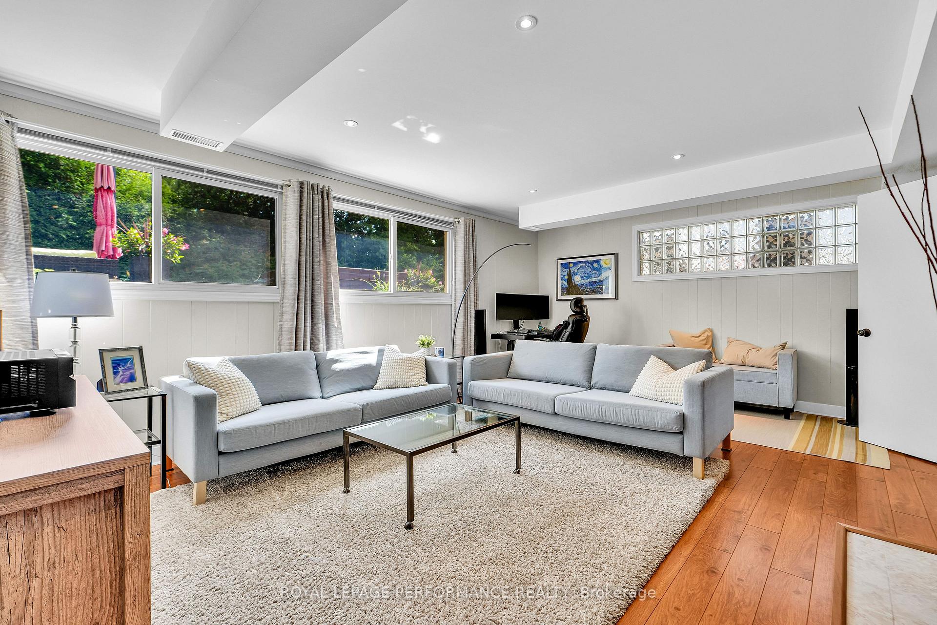 Photo 32 of 2321 Hillary Avenue, Ottawa, Alta Vista — HOMEH