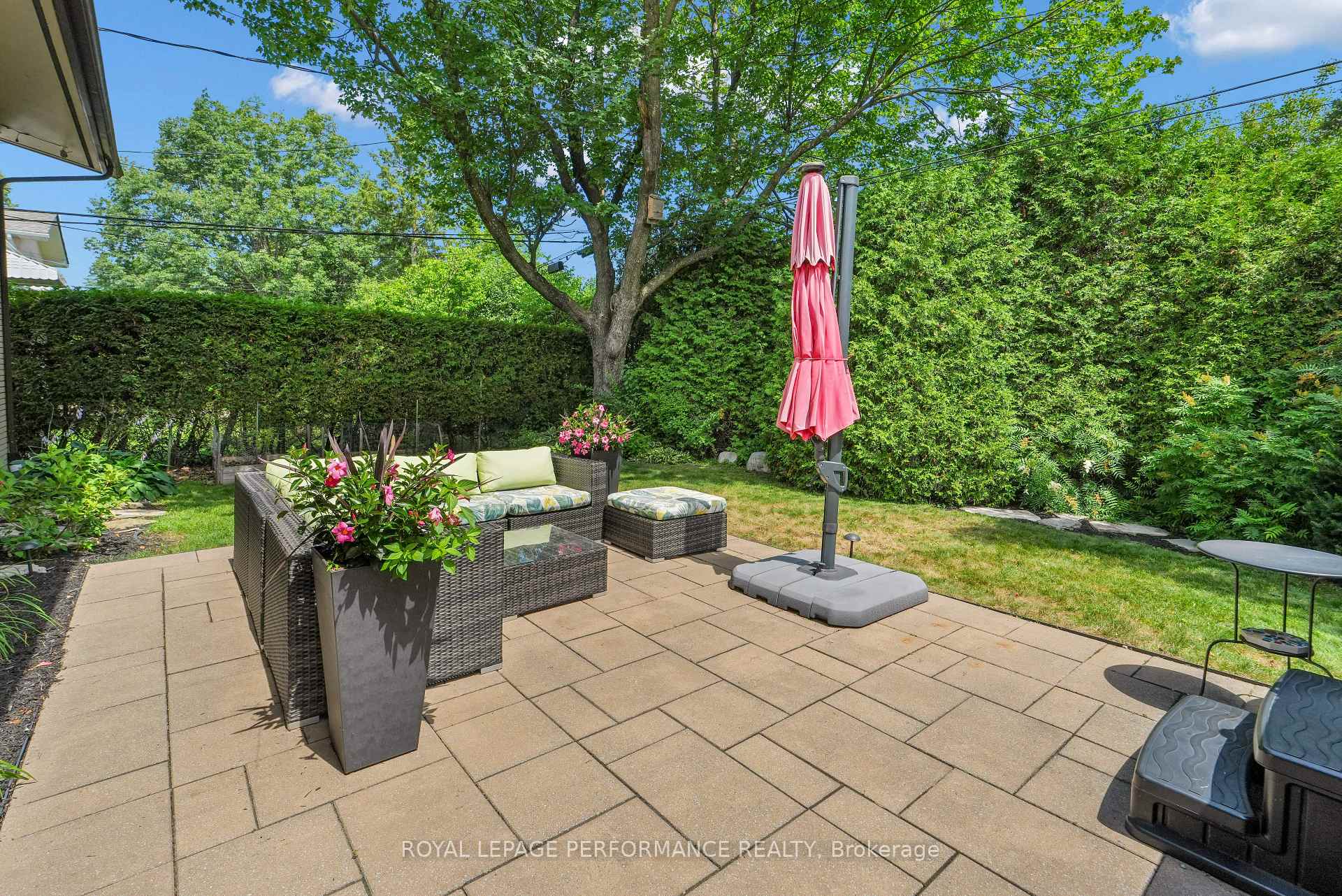 Photo 39 of 2321 Hillary Avenue, Ottawa, Alta Vista — HOMEH