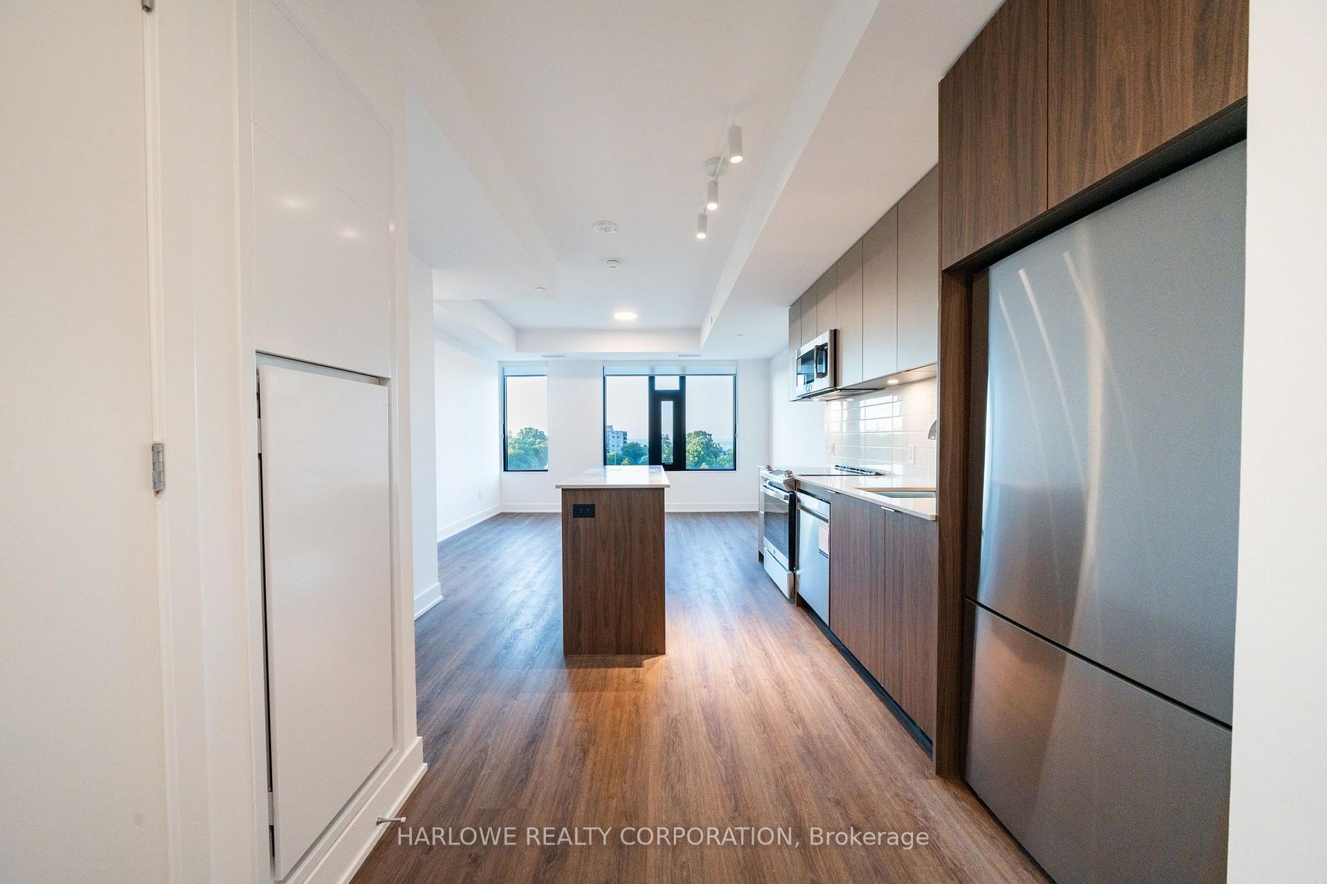 Photo 4 of Unit 510, 500 Upper Wellington Street, Hamilton, Centremount — HOMEH