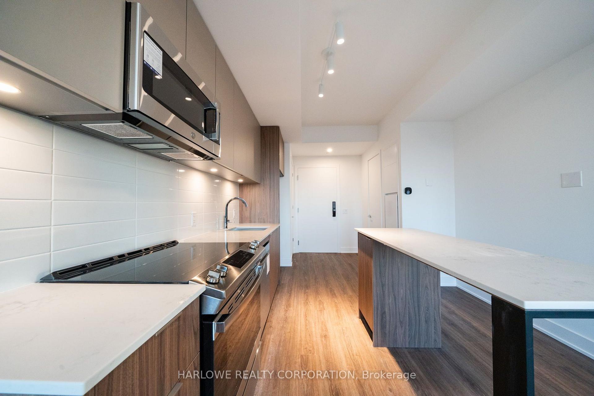 Photo 8 of Unit 510, 500 Upper Wellington Street, Hamilton, Centremount — HOMEH