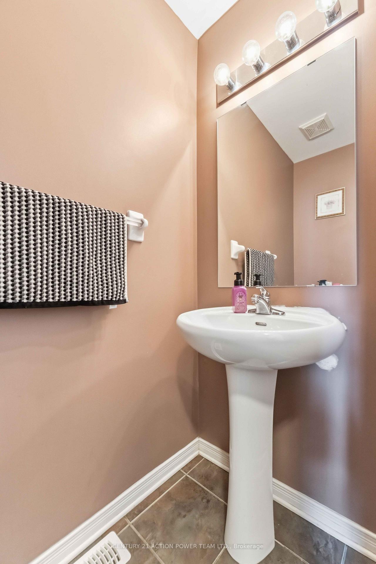 Photo 25 of 1473 Demeter Street W, Ottawa, Fallingbrook/Gardenway South — HOMEH
