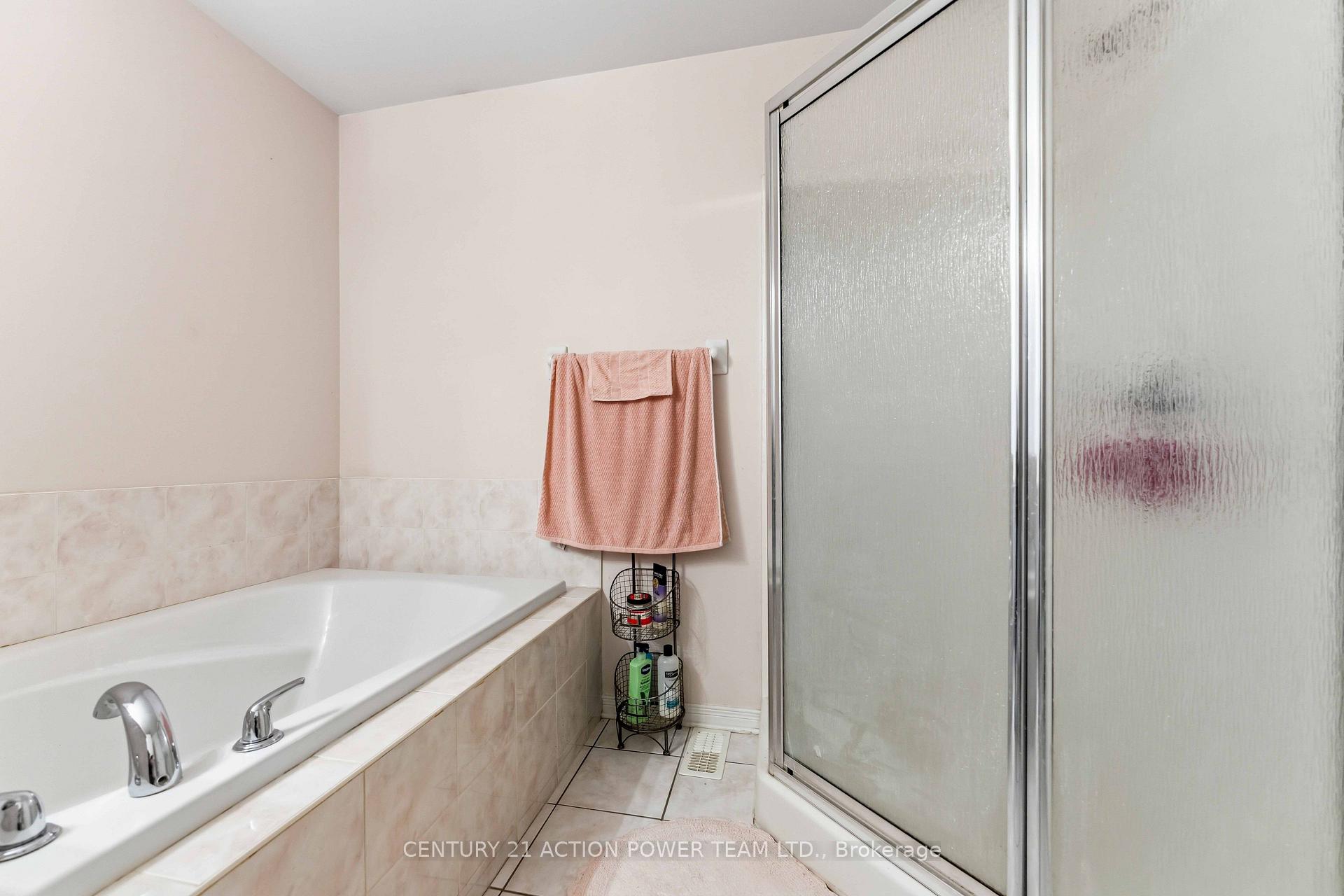 Photo 32 of 1473 Demeter Street W, Ottawa, Fallingbrook/Gardenway South — HOMEH